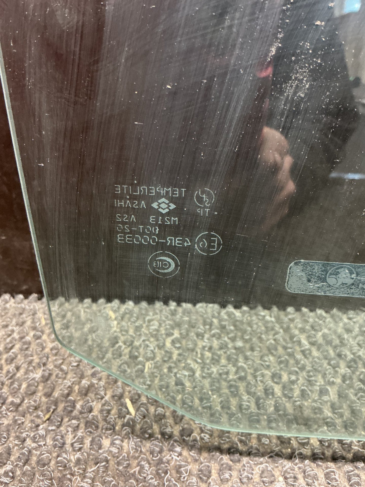 1998-2003 Holden Rodeo TF- Right Rear Door Window- (TAG11399)