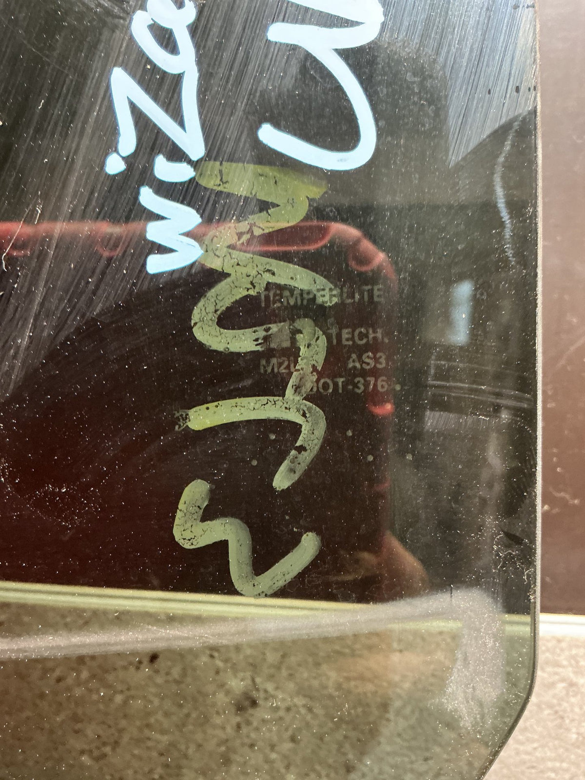 1998-2002 Isuzu Wizard UES UES73 - Left Rear Door Glass - (TAG18863)