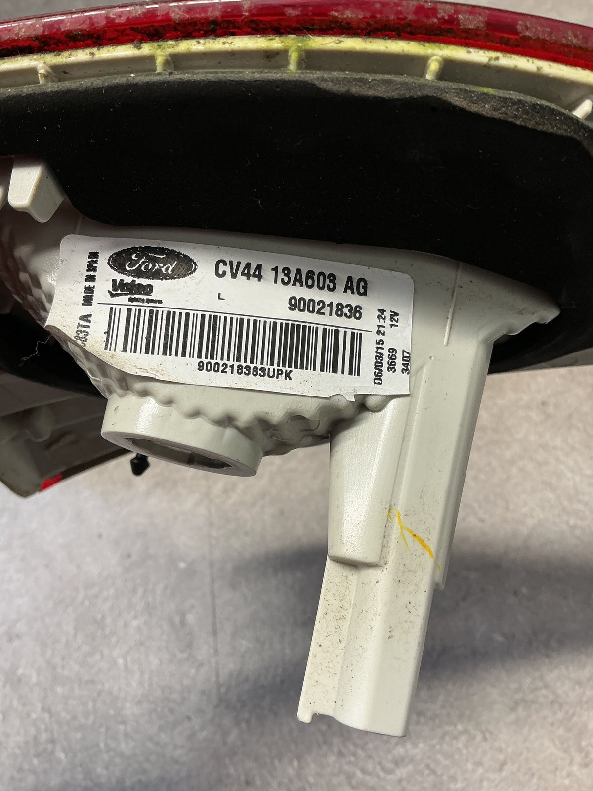 2014-2016 Ford Kuga II TF- Left Tailgate Light- (TAG11787)