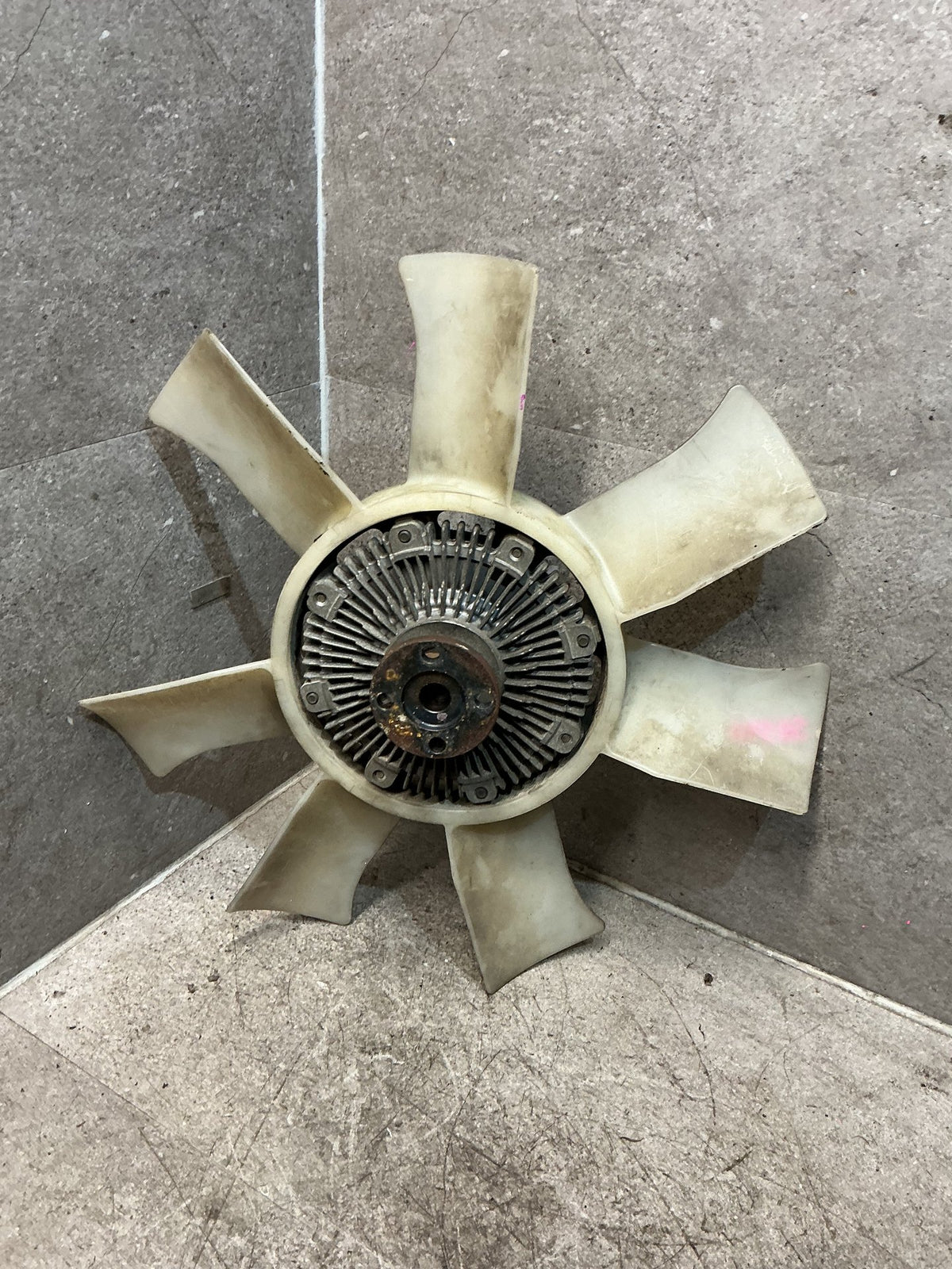 2003 Suzuki Grand Vitara SQ420W - Viscous Fan - (TAG17894)