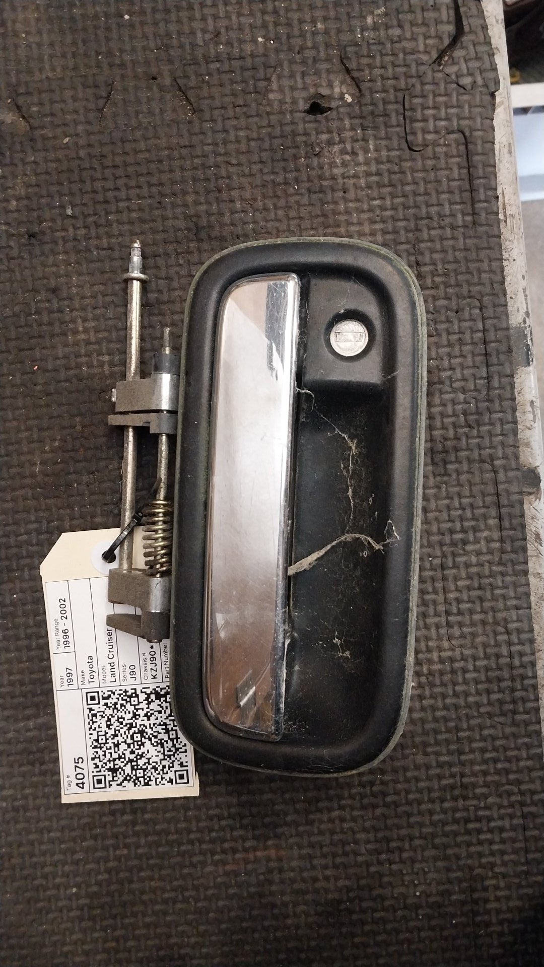 Left Front Exterior Door Handle- (TAG4075), L/F, 1997, Toyota, Land Cruiser, J90