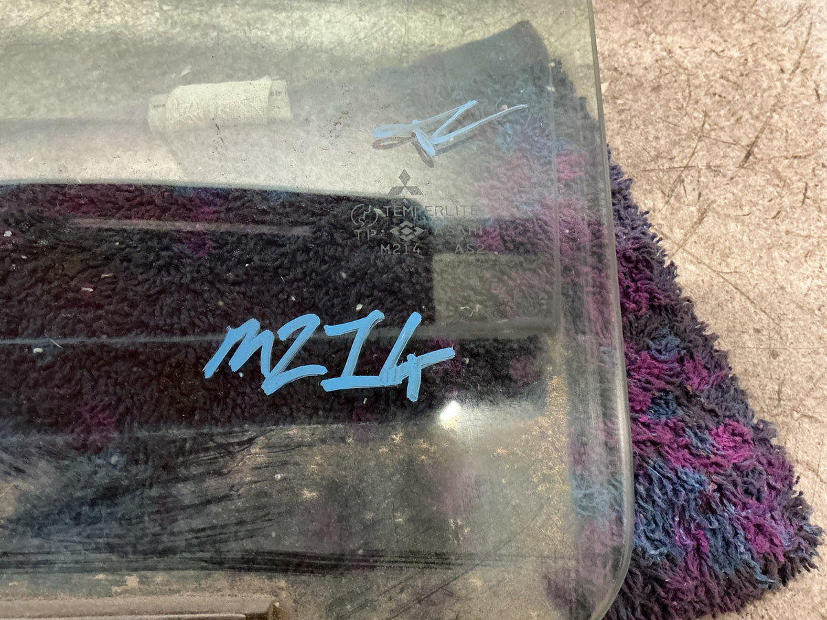 1997 Mitsubishi Challenger K97 - Right Front Door Glass - (TAG18856)