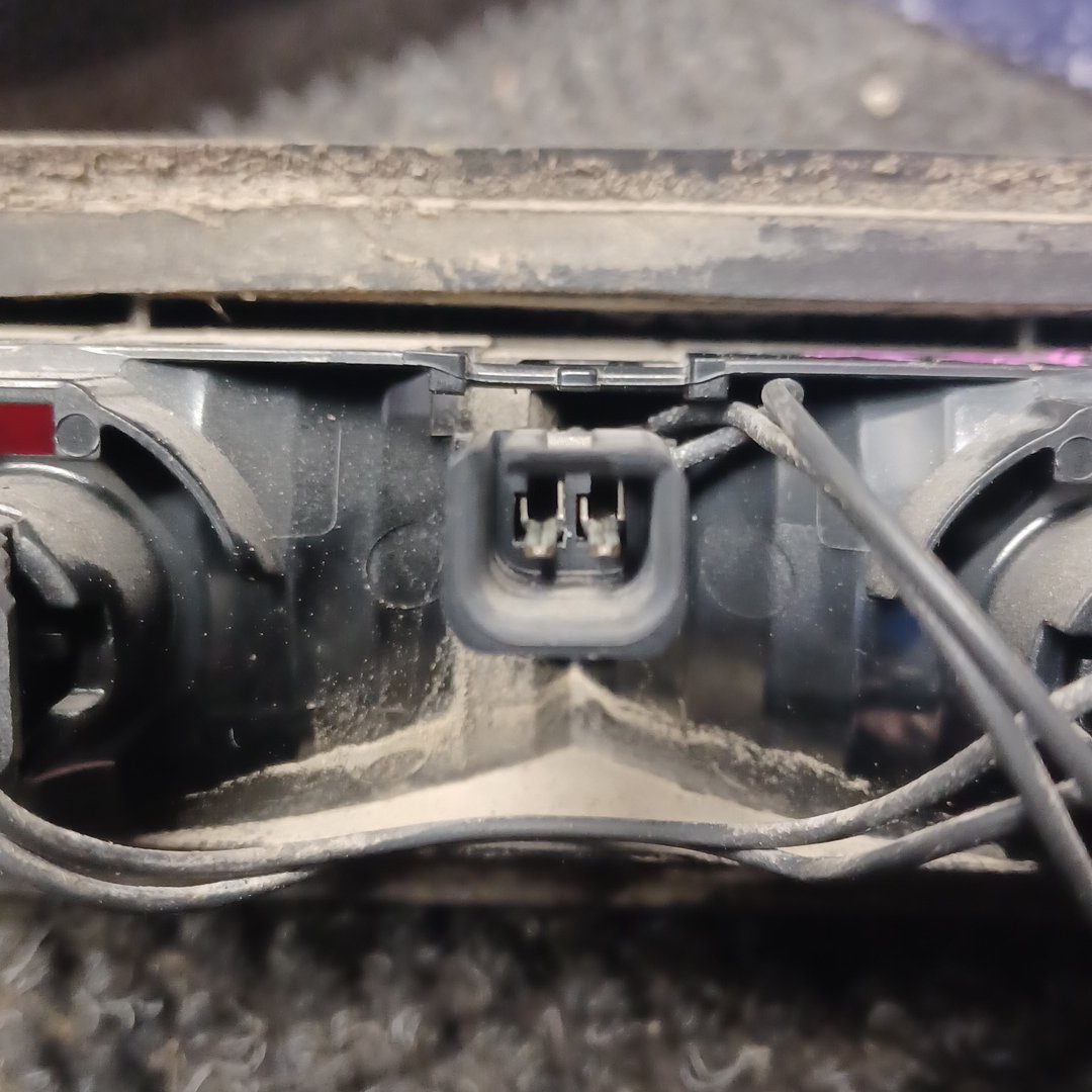 2012 Holden Colorado RG- High Level Stoplight- (TAG8753)