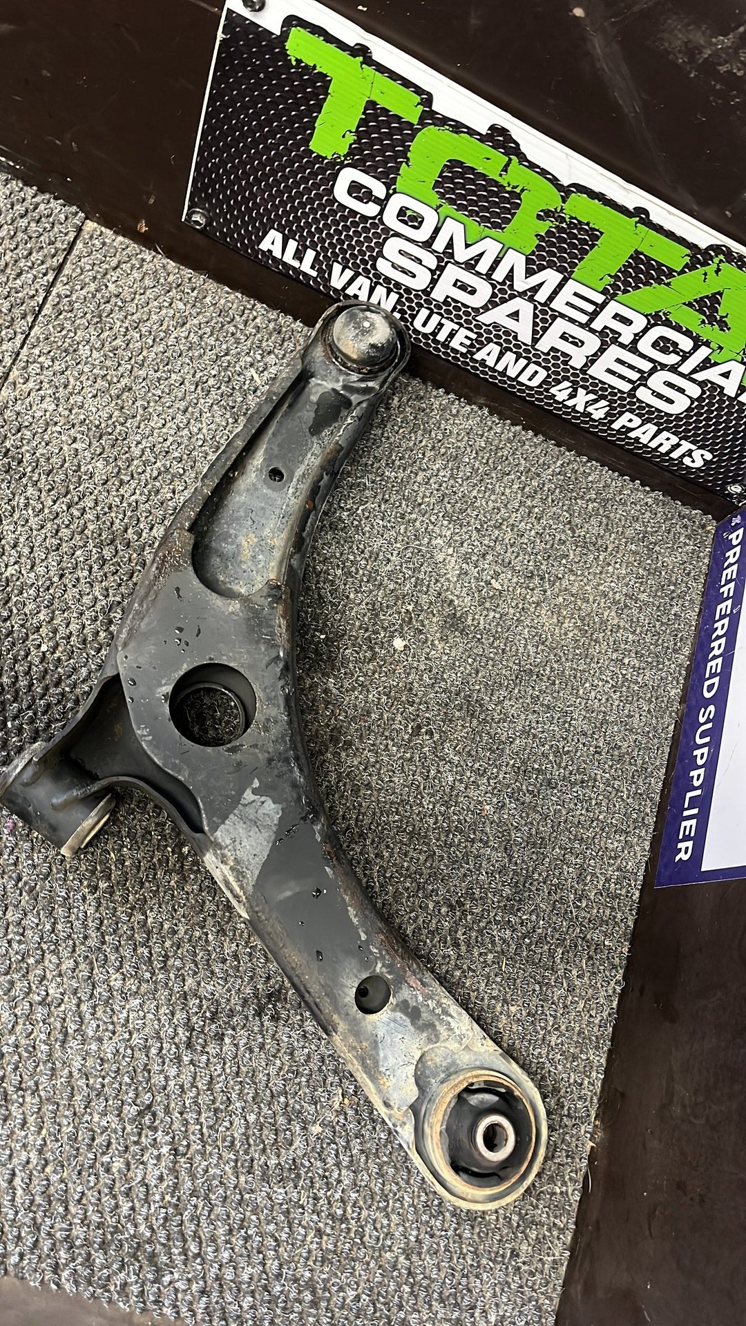 2006 Mitsubishi Outlander II CW*W CW5W- Left Front Lower Control Arm- (TAG5934)