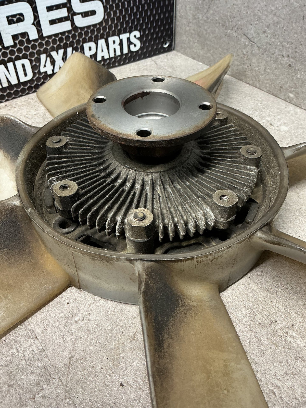 2000 Holden Rodeo TFR55- Viscous Fan Hub- (TAG11875)