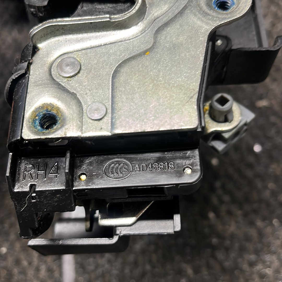 Right Front Door Lock Actuator- (TAG7783), AO46818, 2013, Holden, Captiva 5