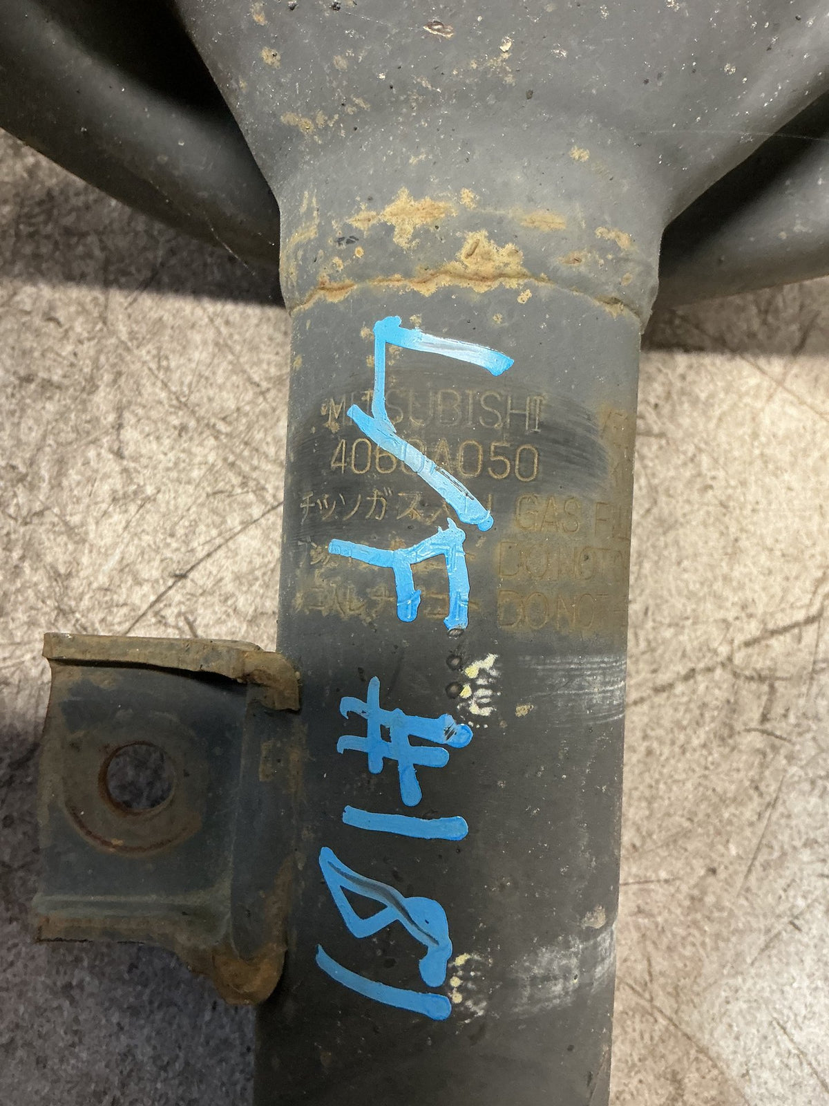2012-2020 Mitsubishi Outlander GF*W GF GF8 - Left Front Strut - (TAG18707)