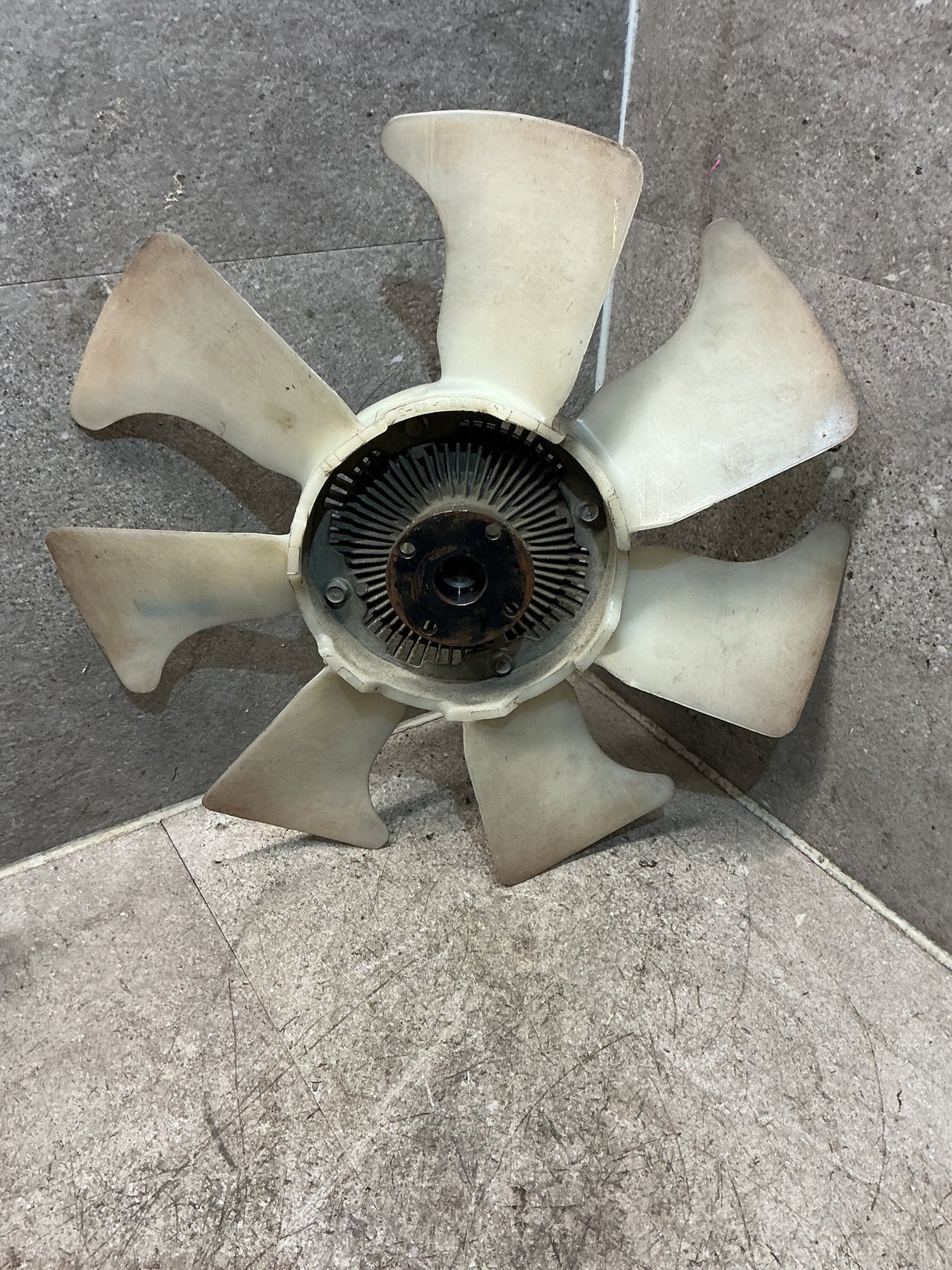 2008 Nissan Vanette SK82VN - Viscous Fan Hub - (TAG18168)