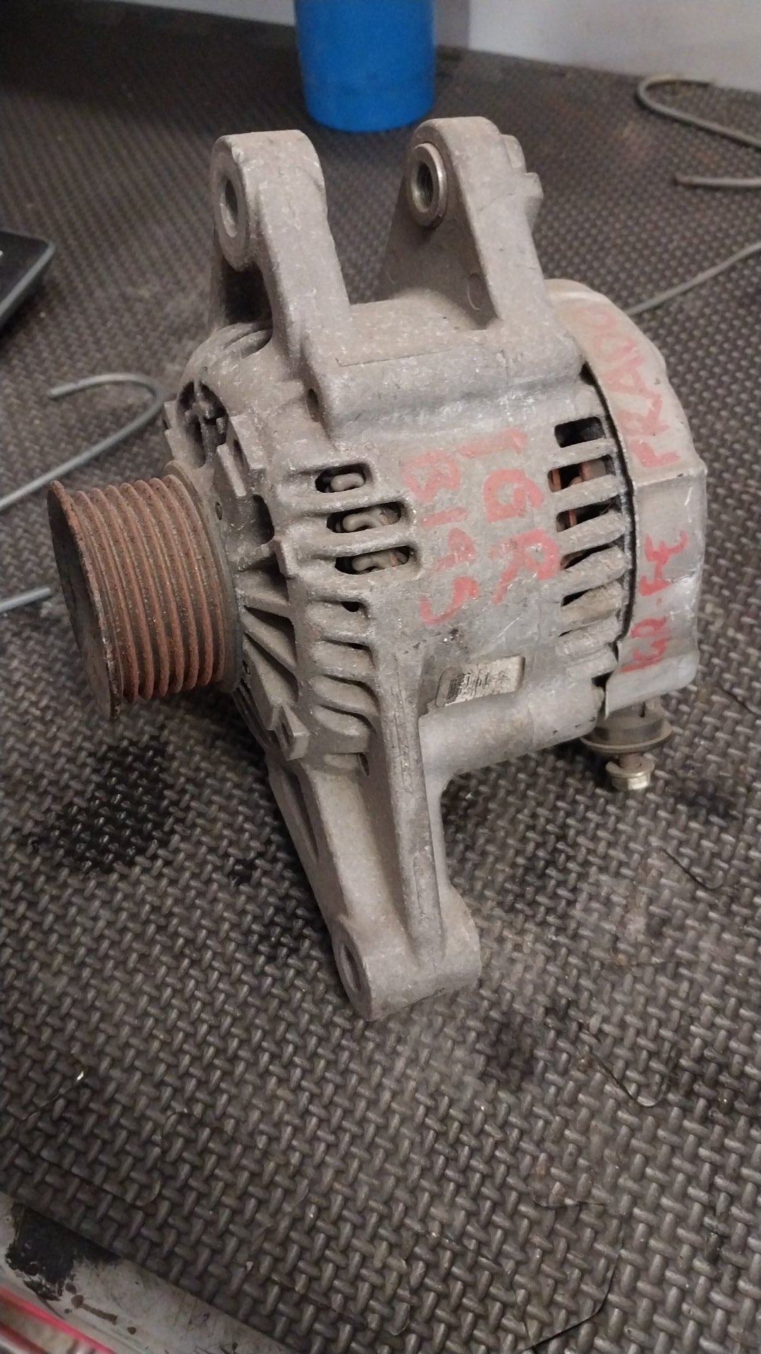2002-2009 Toyota Land Cruiser GRJ120*- Alternator- (TAG801)