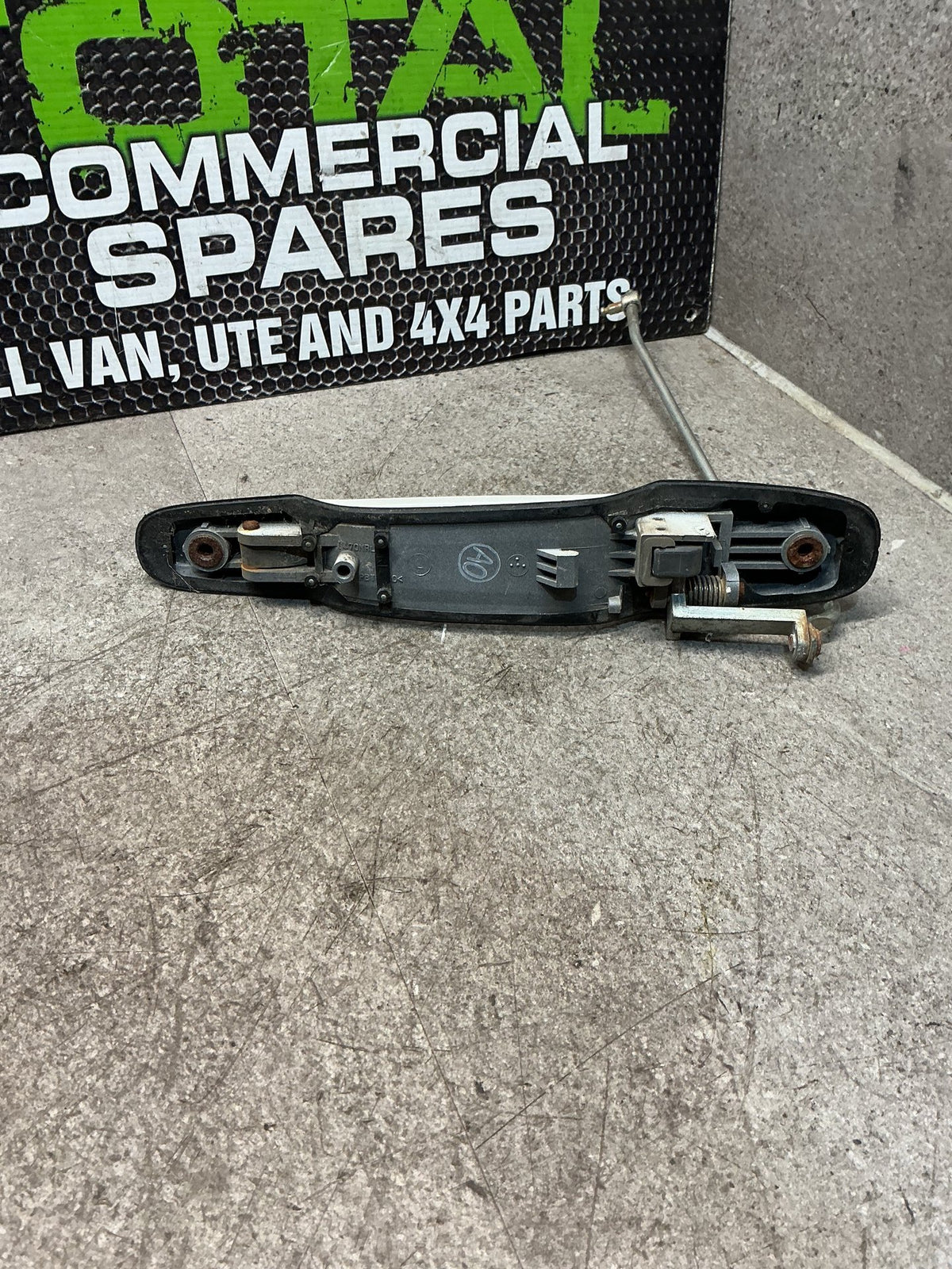 2004 Toyota Estima ACR30 - Left Rear Door Exterior Handle - (TAG16123)