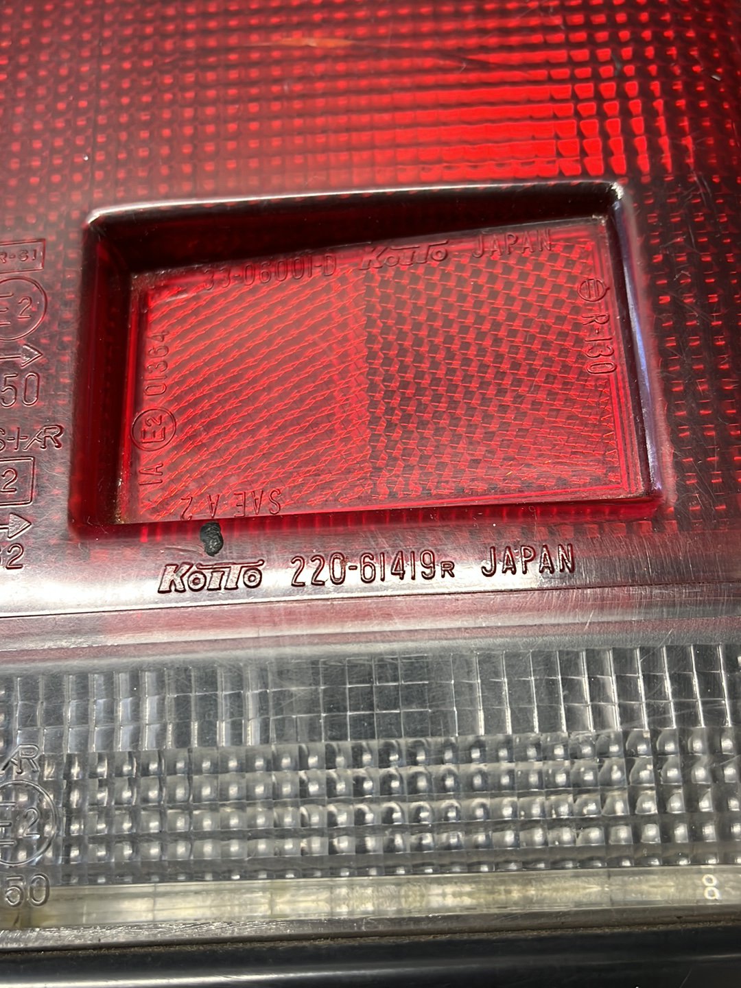 1986-1998 Mazda Bongo Van- Right Taillight- (TAG9213)