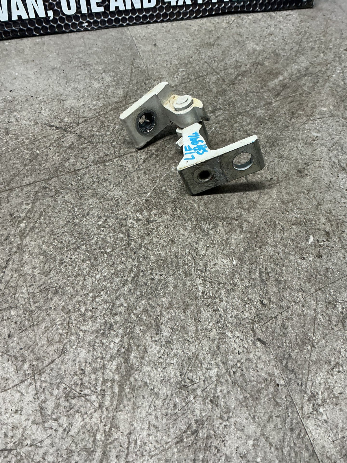 2013 Volkswagen Amarok- Left Front Door Top Hinge- (TAG15462)