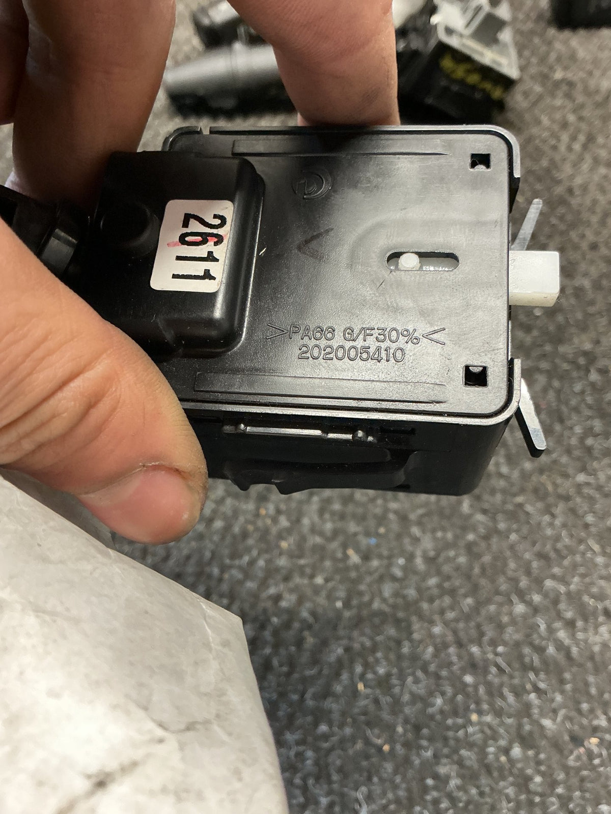 2015 Holden Captiva 7 9W054- Indicator Stalk- (TAG10939)