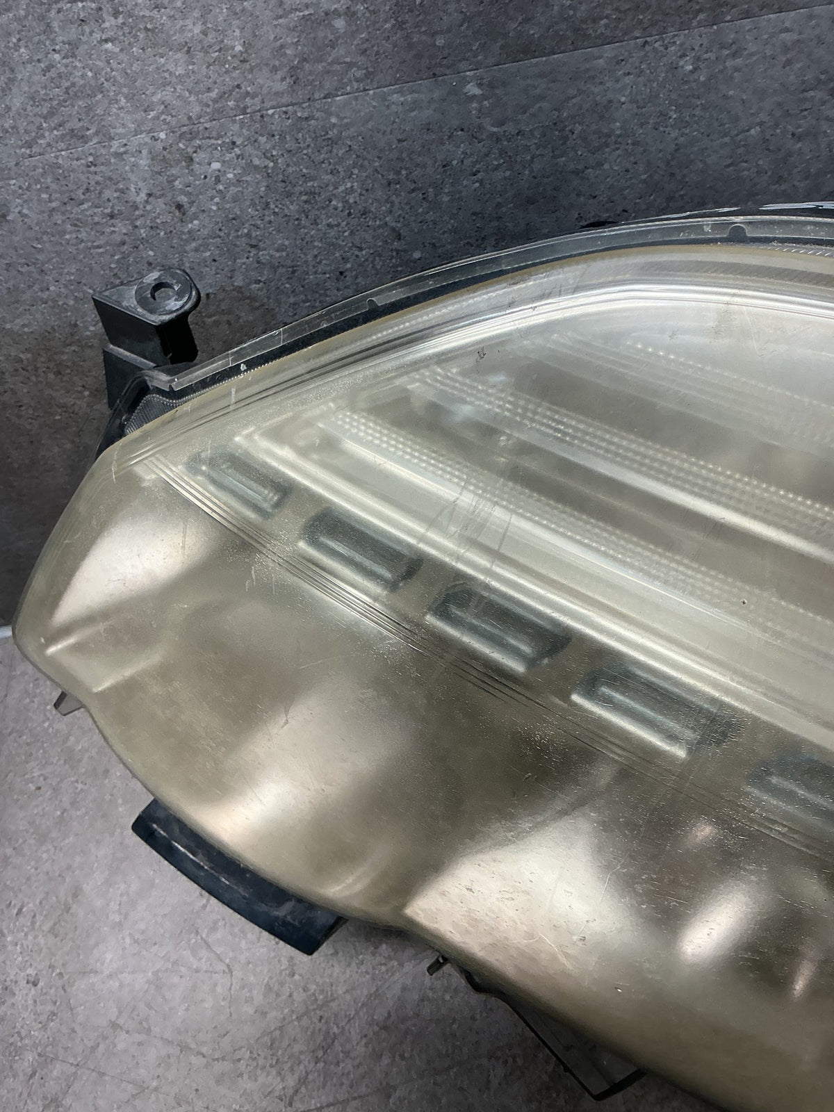 2011 Nissan X-Trail T31 NT31- Left Headlight- (TAG14281)