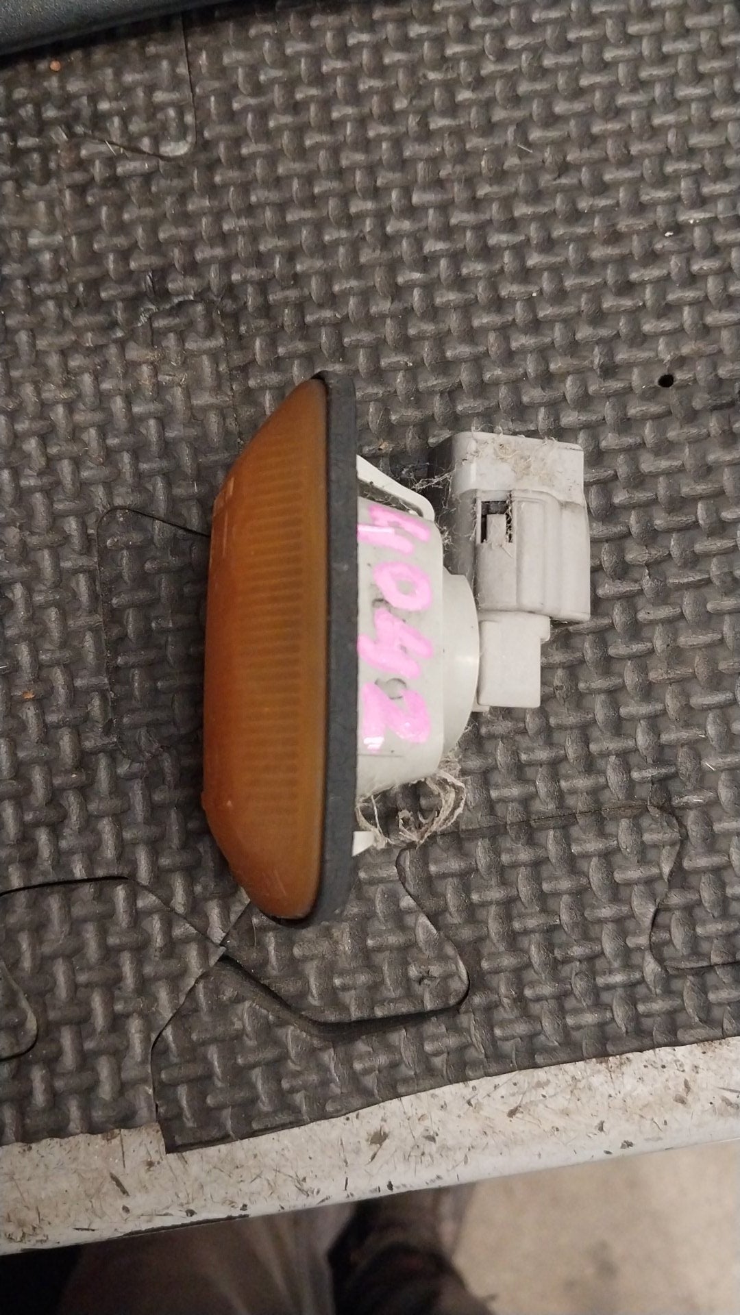 1996-2002 Toyota Land Cruiser J90- Left Indicator- (TAG4082)