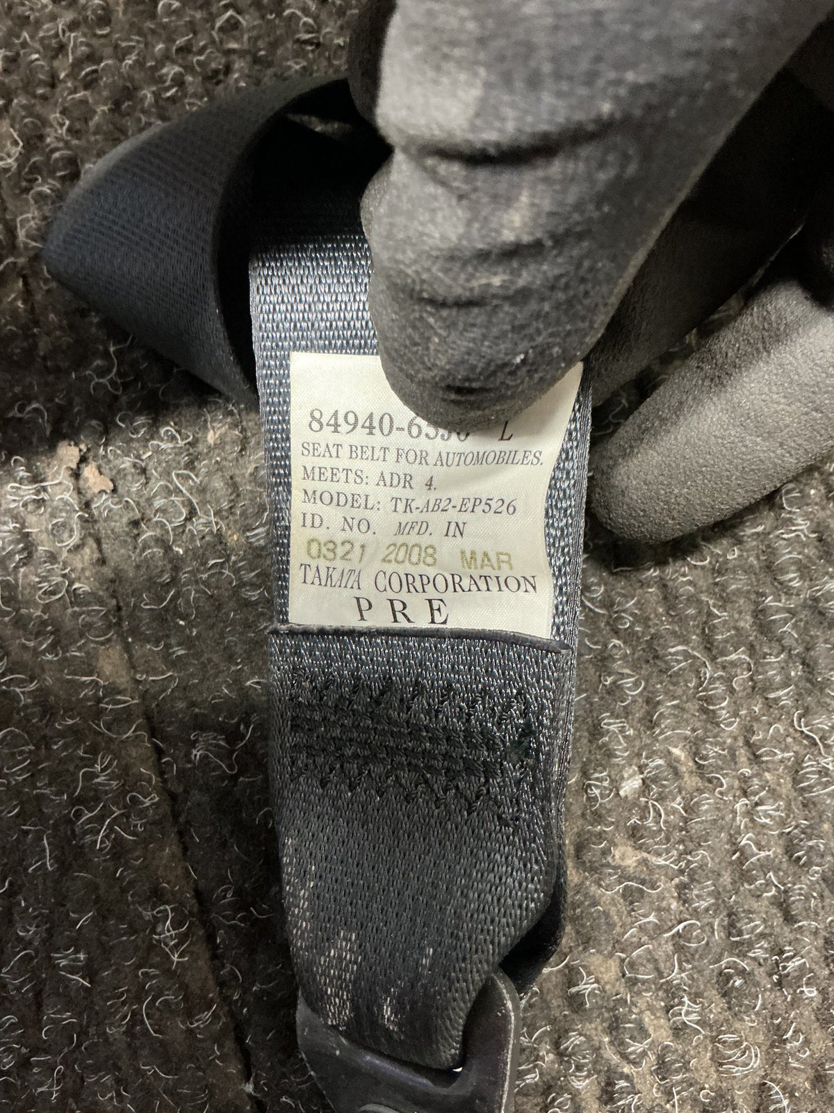 2006 Suzuki Vitara 1W047- Left Front Seat Belt- (TAG10718)