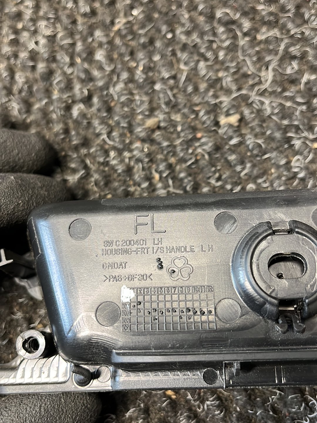 2012 Holden Captiva 7- Left Front Door Interior Handle- (TAG8959)