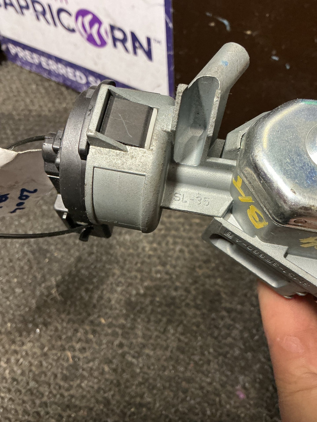 2004 Mazda Axela BK 3W147- Ignition With Key- (TAG10846)