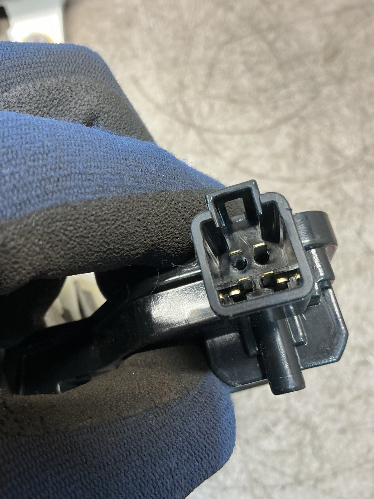 2022-2023 Suzuki S-Cross- Tailgate Lock Actuator- (TAG17270)