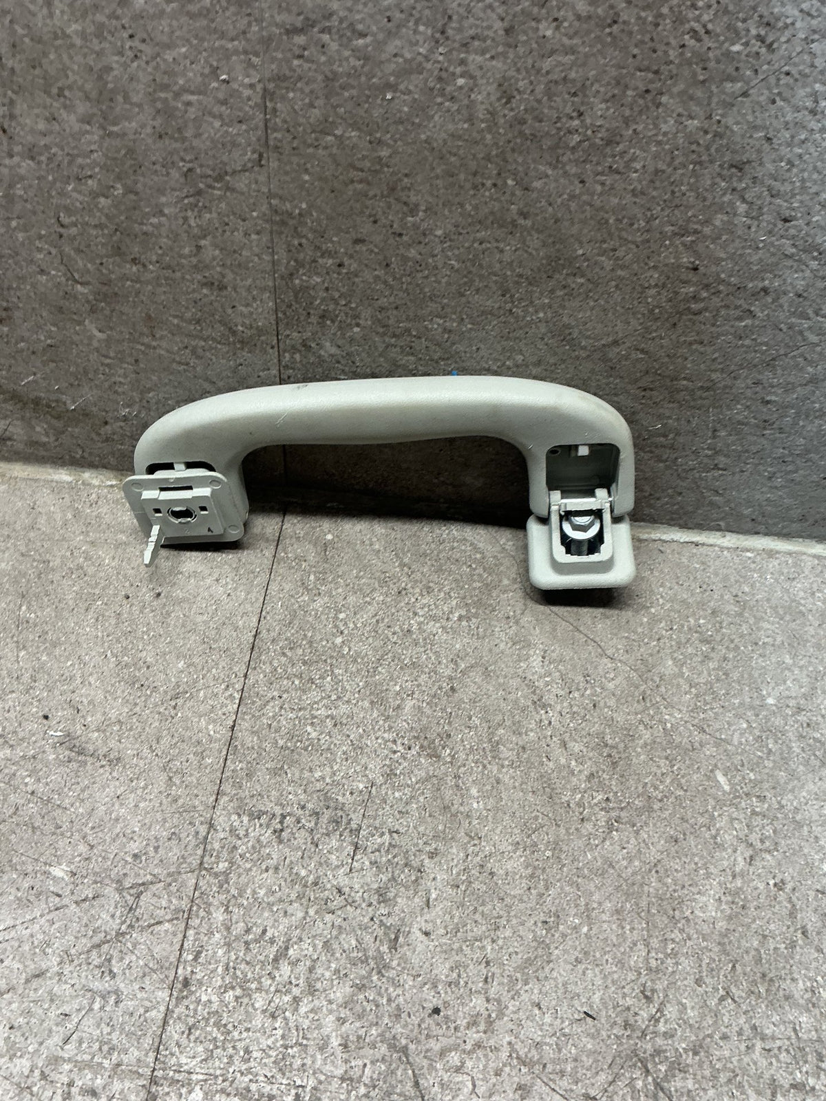 2021 MG ZS - Left Front Grab Handle - (TAG19381)