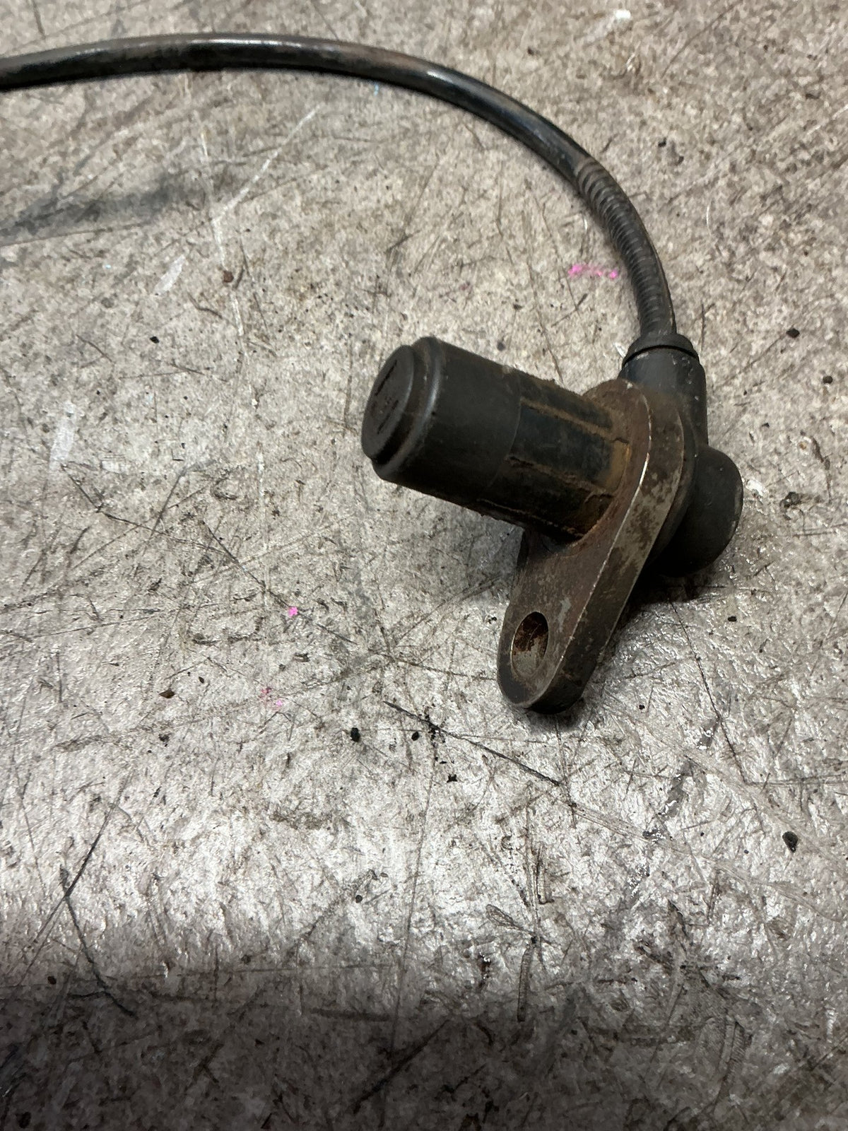 2001 Nissan X-Trail T30 T30- Left Front ABS Sensor- (TAG17569)