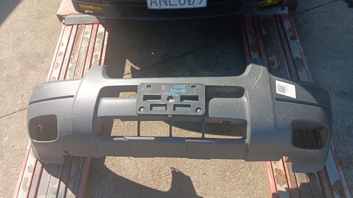 2002 Ford Escape XLT V6 AUTO- Front Bumper- (TAG5553)