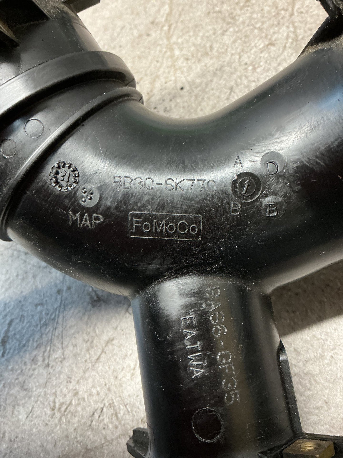 2011 Ford Ranger- Air Intake Pipe- (TAG14149)