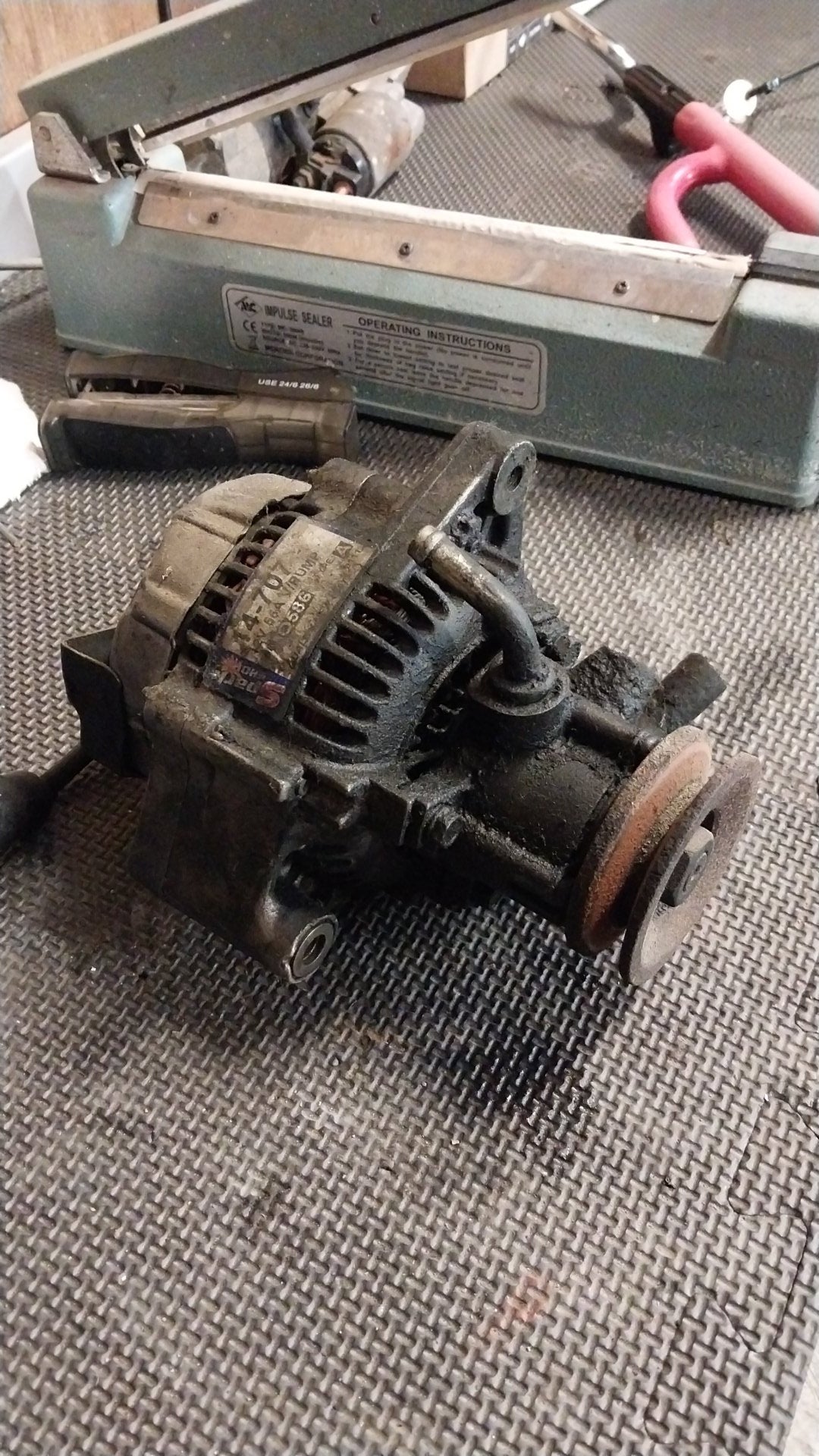 1985-1993 Toyota Townace- Alternator- (TAG819)