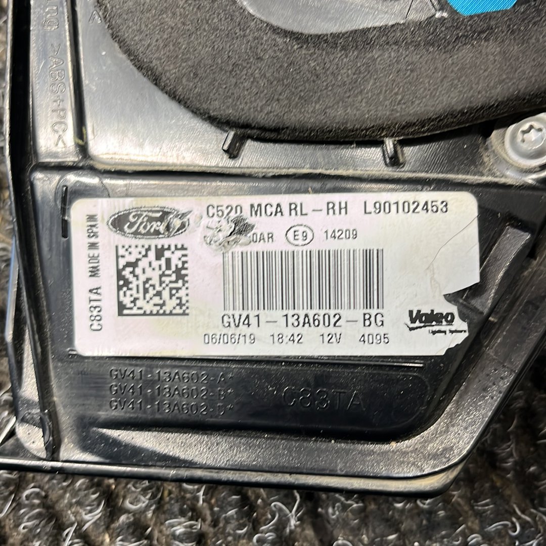 2019 Ford Escape- Right Tailgate Light- (TAG7657)