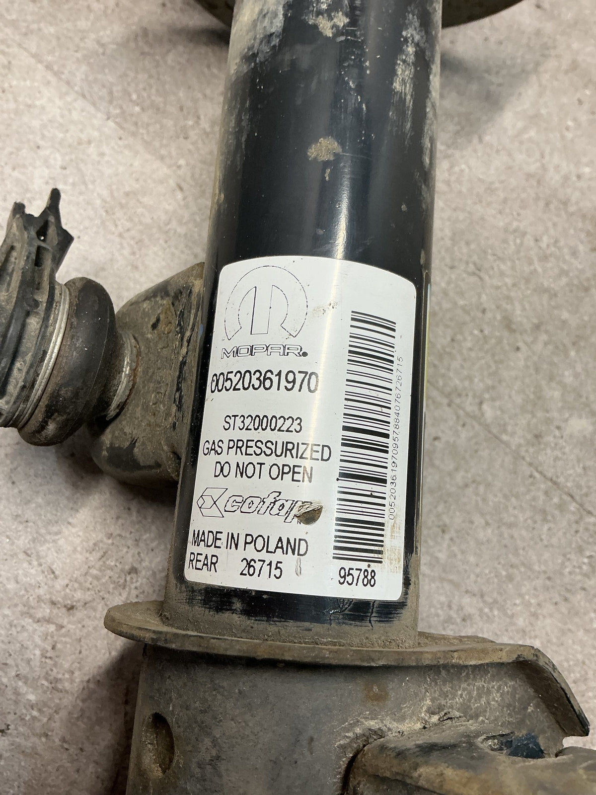 2016 Jeep Renegade B1- Left Rear Strut- (TAG12343) PN: 00520361970