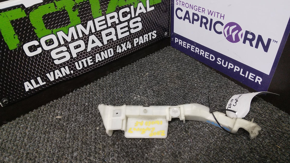 2006-2011 Holden Captiva 7 LT 3.2 AT- Right Front Bumper Retainer- (TAG5880)