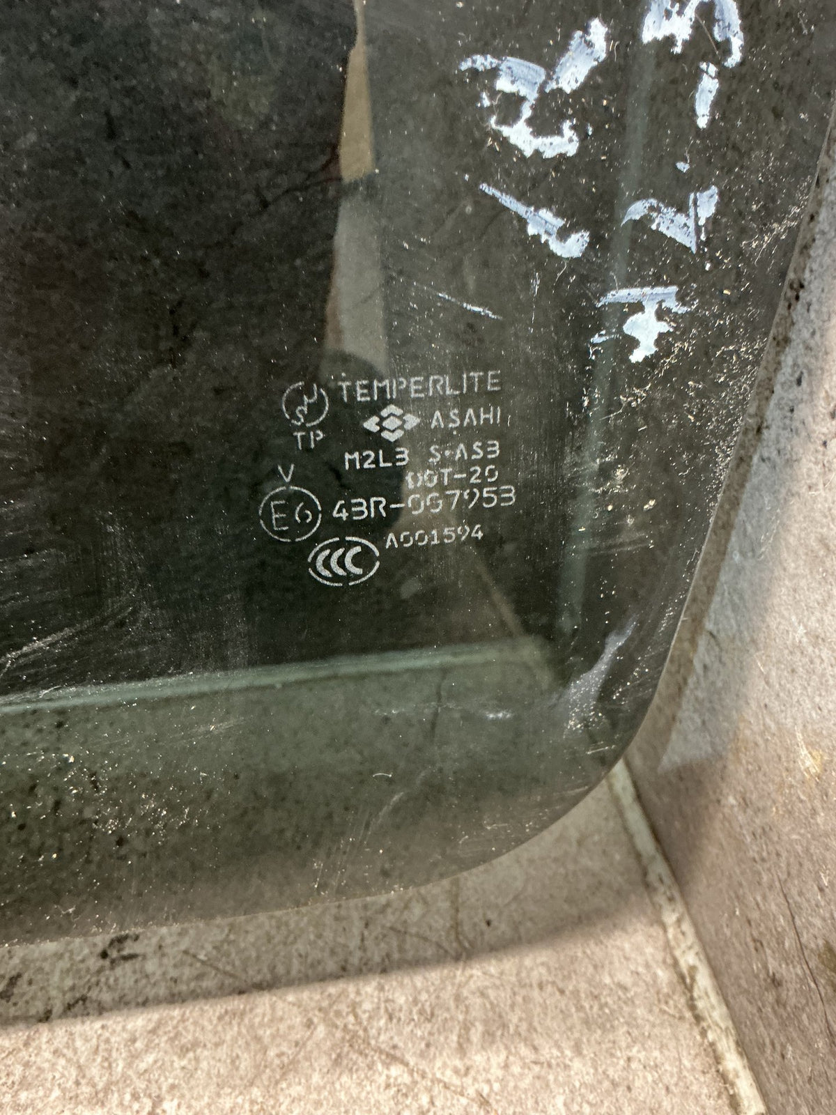 2006 Mitsubishi Outlander CW*W CW5W - Left Rear Door Glass - (TAG18949)