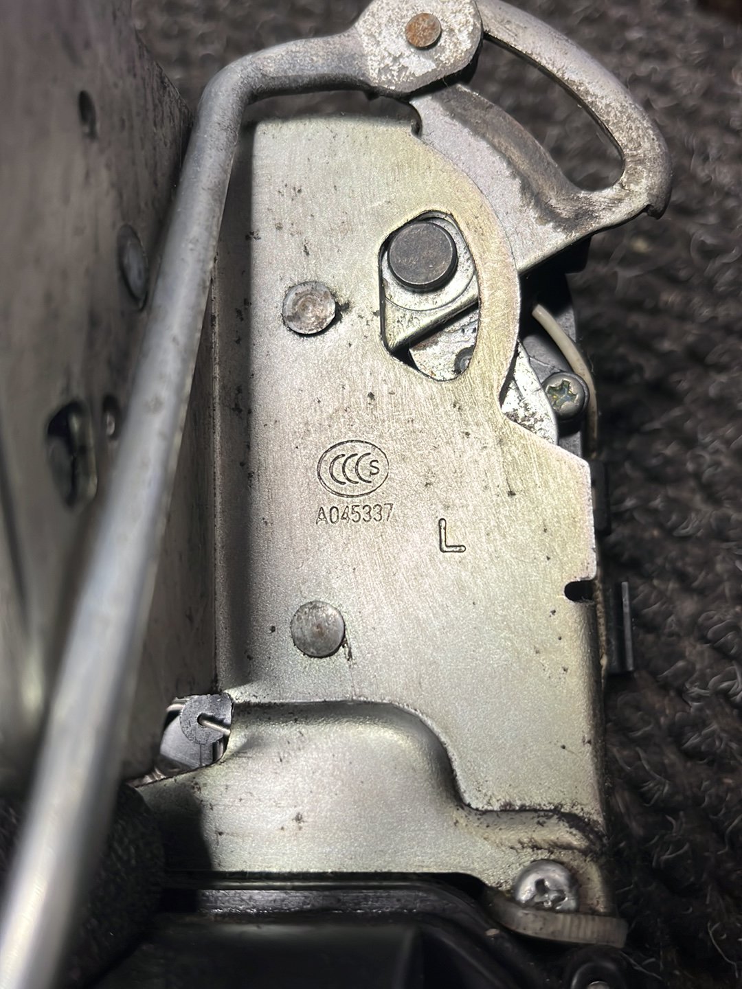 2005-2007 Ford Escape- Left Front Door Lock Actuator- (TAG8334) PN: A045337
