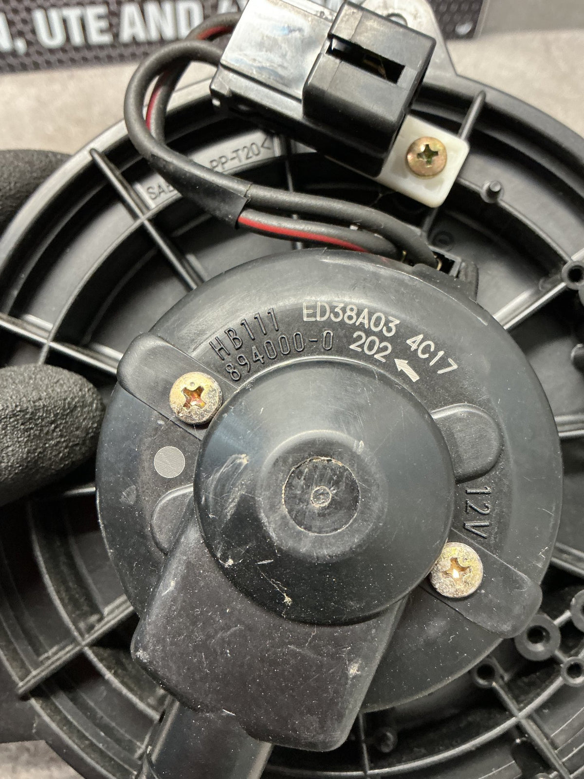 2005 Ford Escape EPFWF- Heater Fan Motor- (TAG11738) PN: ED38A03 4C17