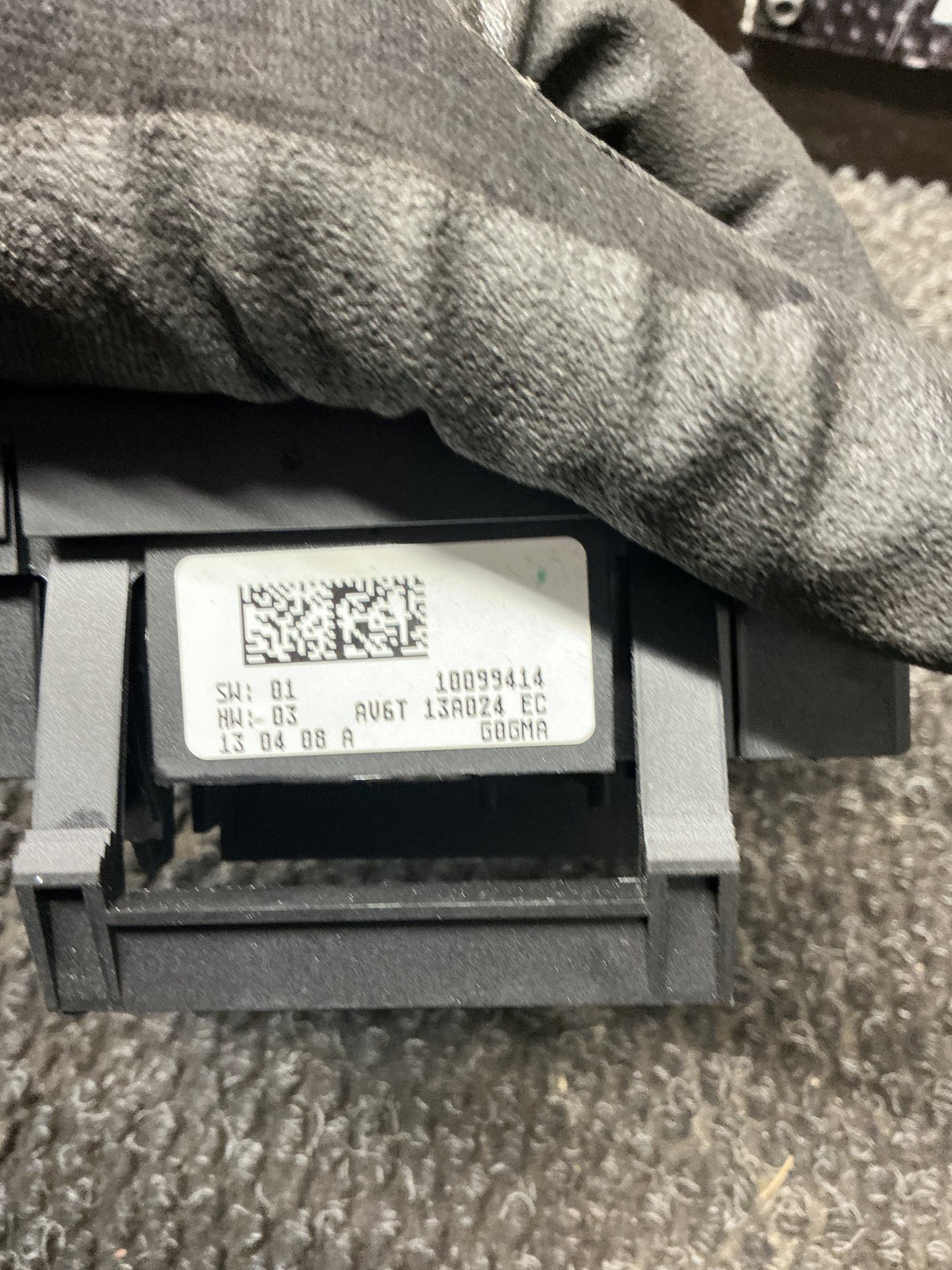 2013-2014 Ford Kuga II TF- Headlight Switch- (TAG11029)