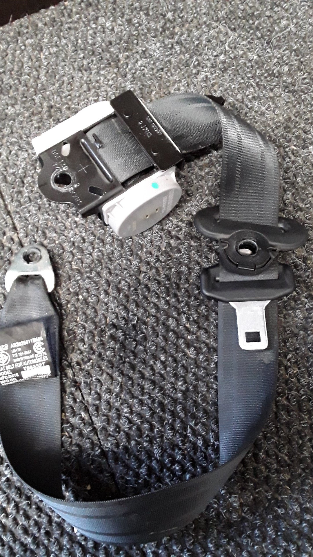 2018 Ford Ranger XLT DOUBLE CAB W/SA- Right Rear Seat belt- (TAG5442)