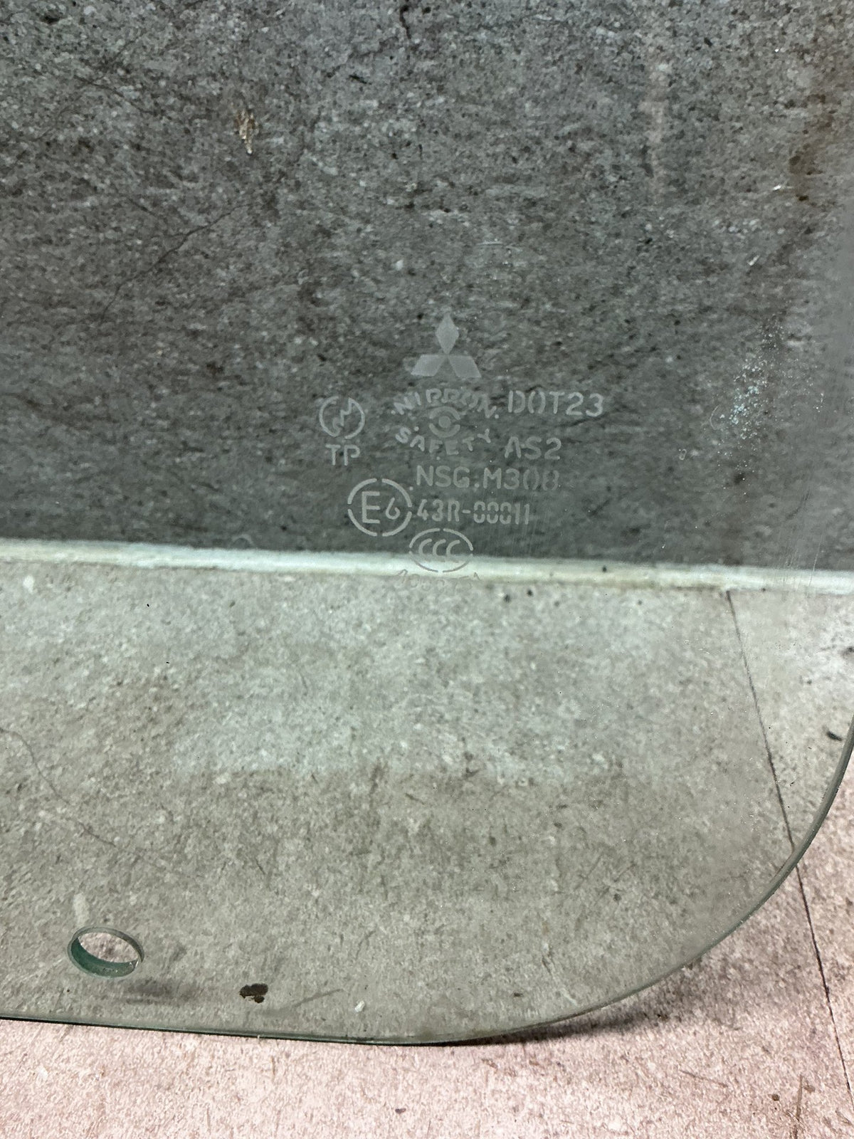 1990 Mitsubishi Canter- Left Rear Door Glass- (TAG17560)