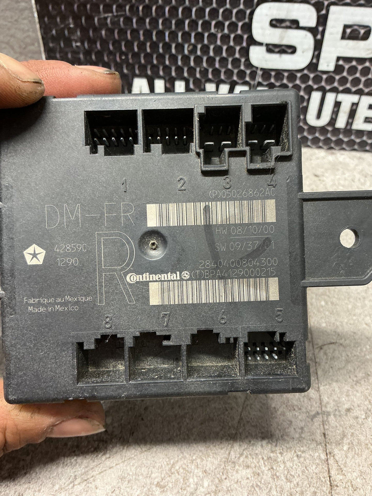 2010 Dodge Nitro KA- Right Front Door Control Module- (TAG13301) PN: 05026862AC