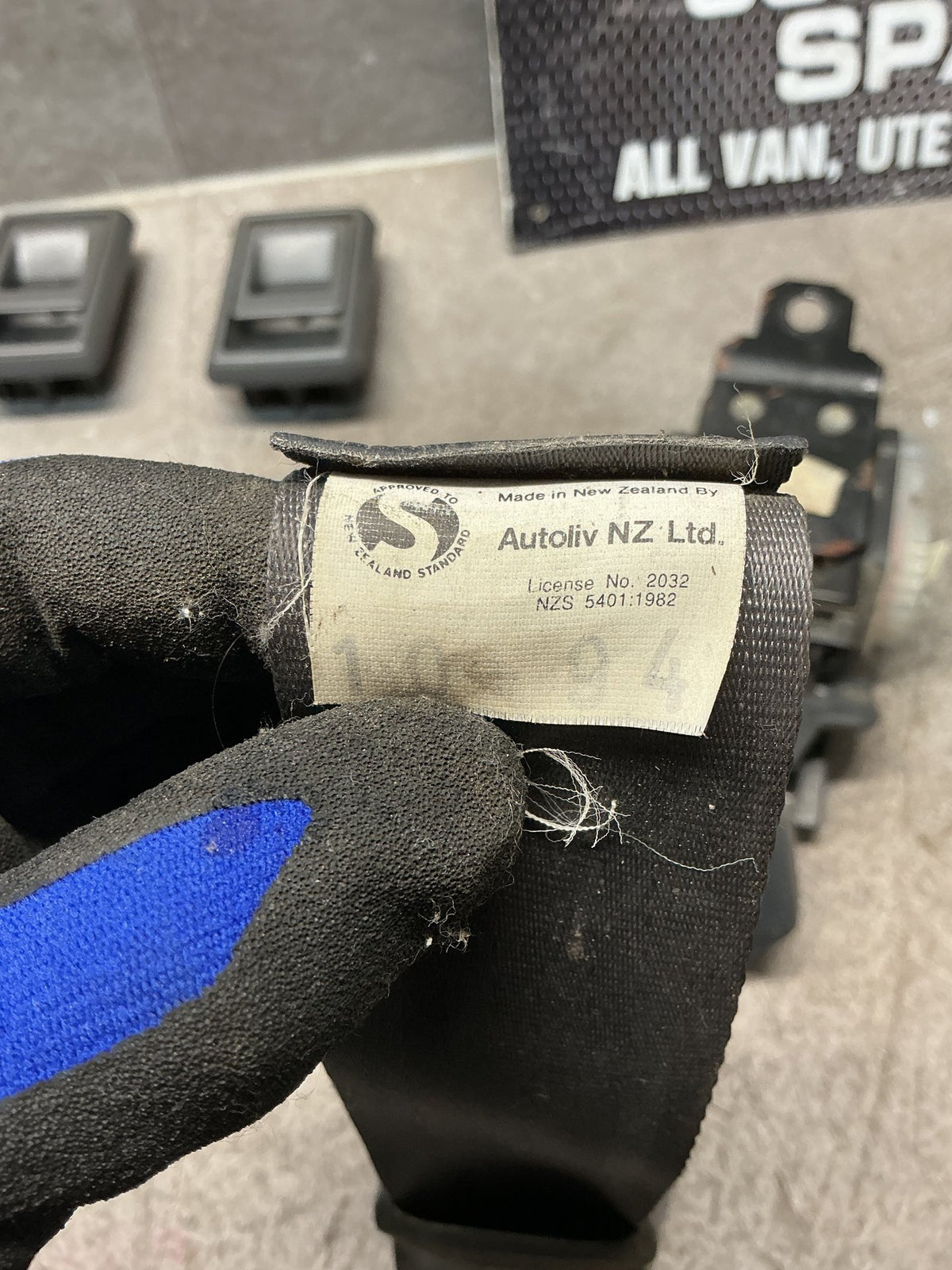1988-1998 Toyota Hilux LN85- Right Rear Seat belt- (TAG16369)