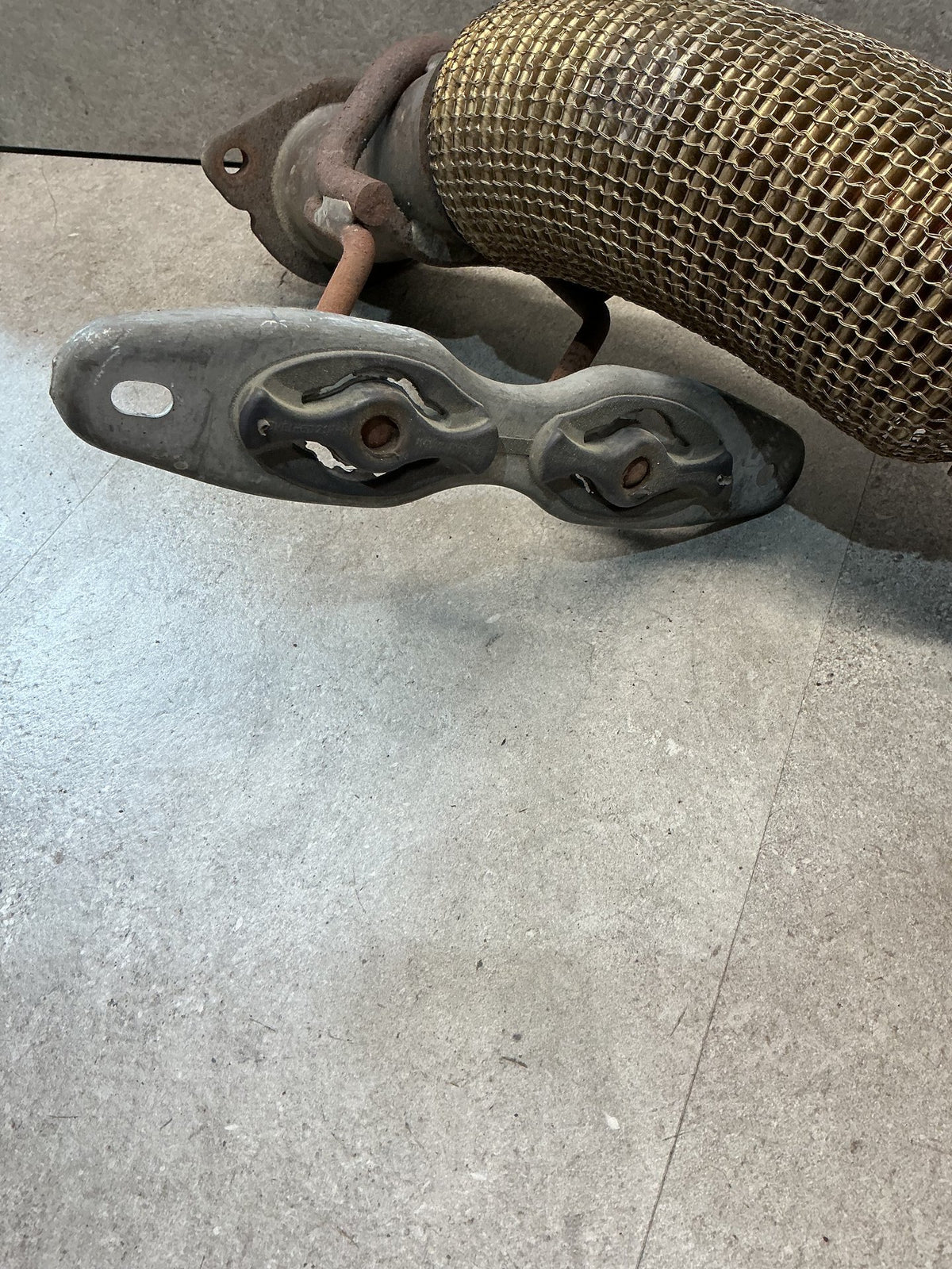 2016-2018 Ford Escape ZG- Catalytic Converter- (TAG11936)