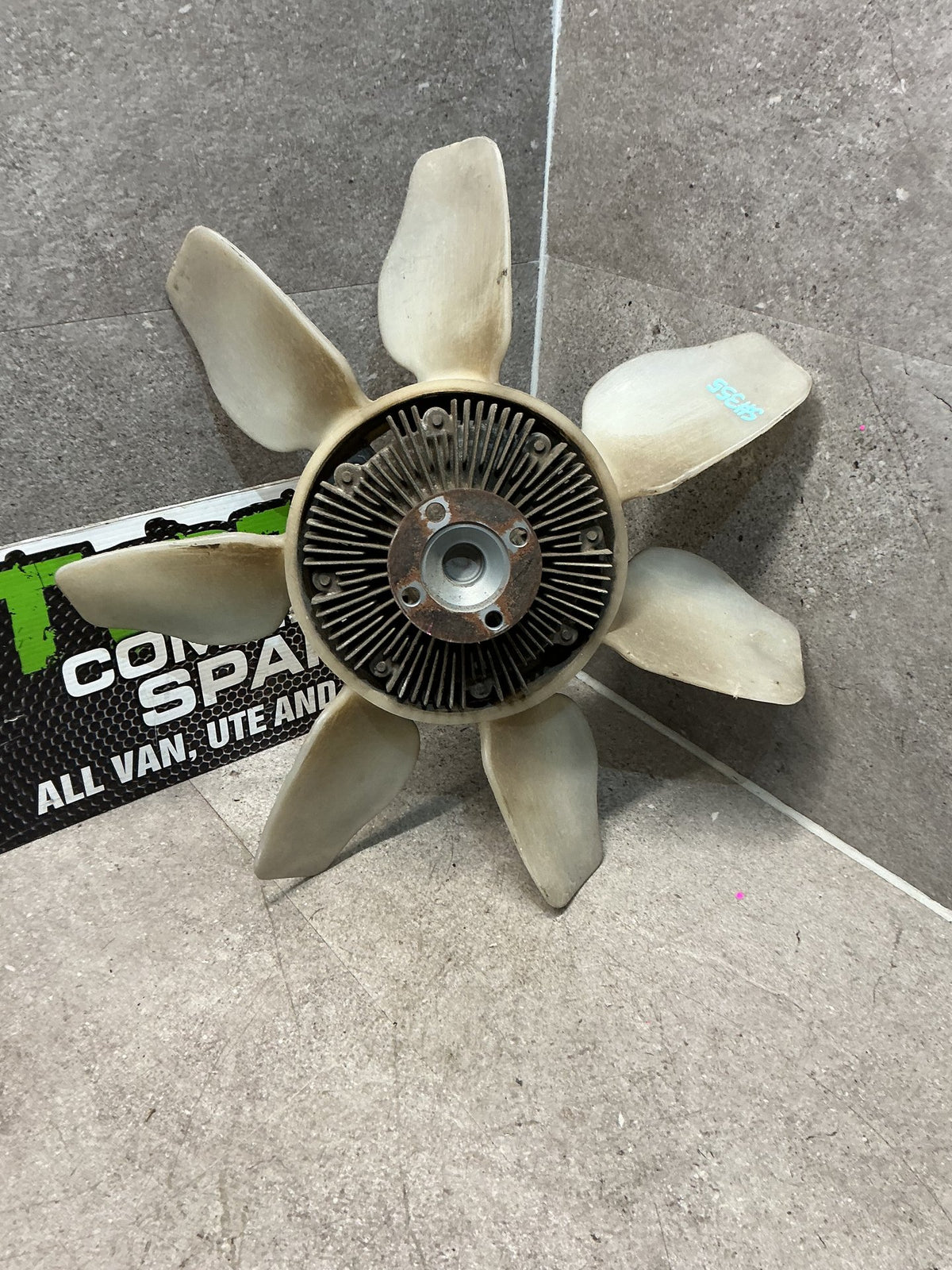 2014 Toyota Hilux- Viscous Fan Hub- (TAG14067)