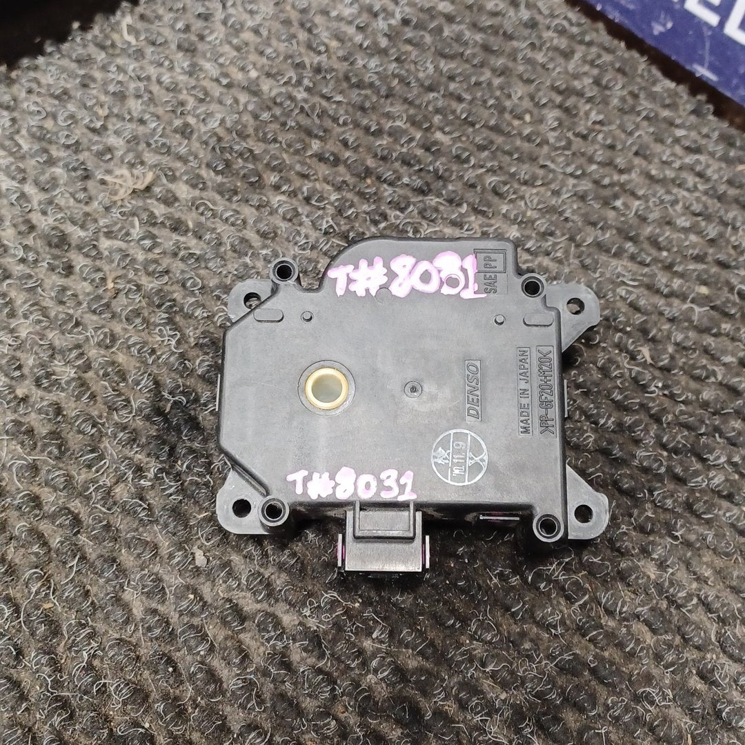 2007-2014 Toyota Highlander U40- Heater Flap Motor- (TAG8031)