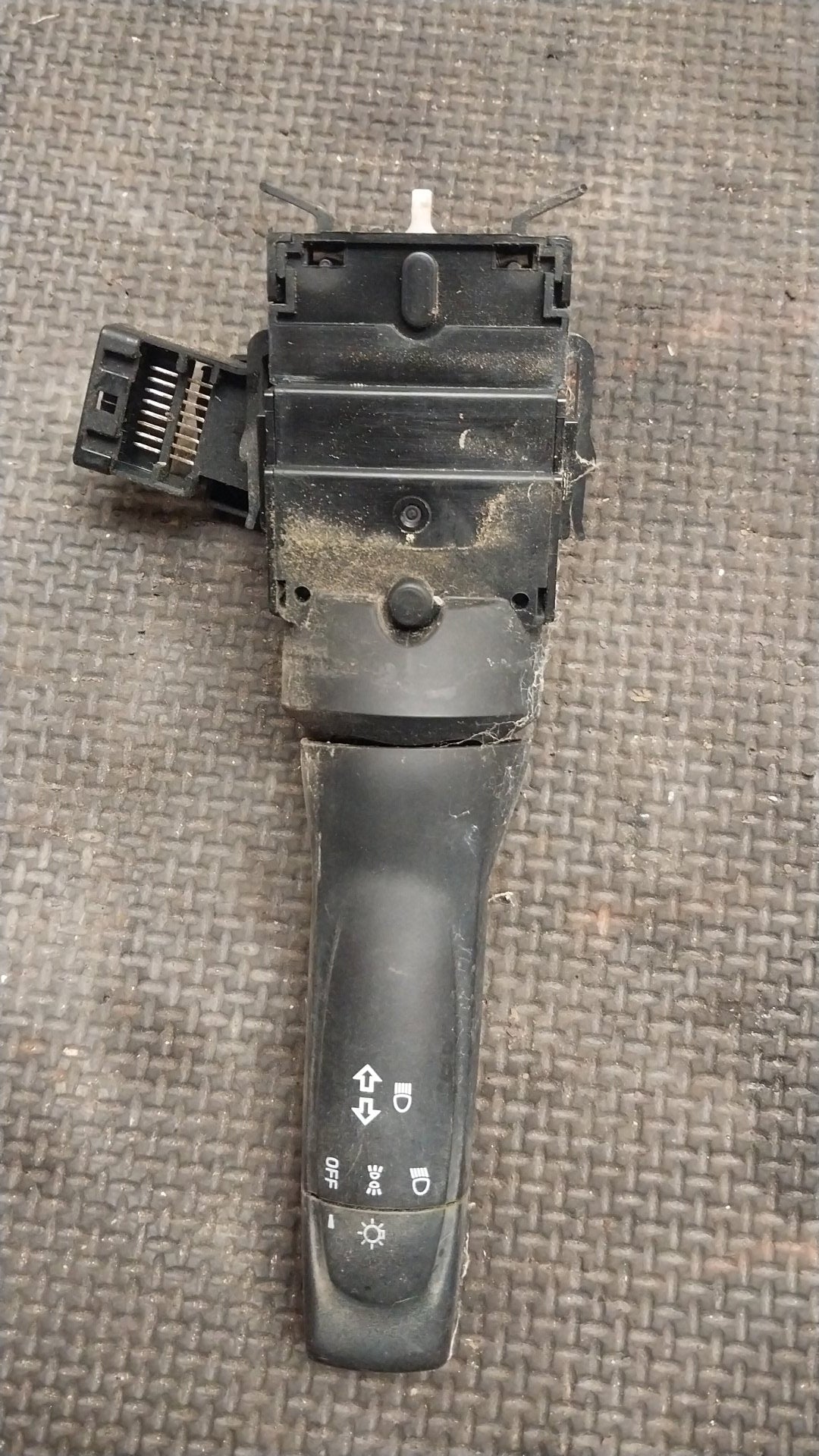Headlight Switch- (TAG4011), 17G501, 2019, Isuzu, D-Max, TFS
