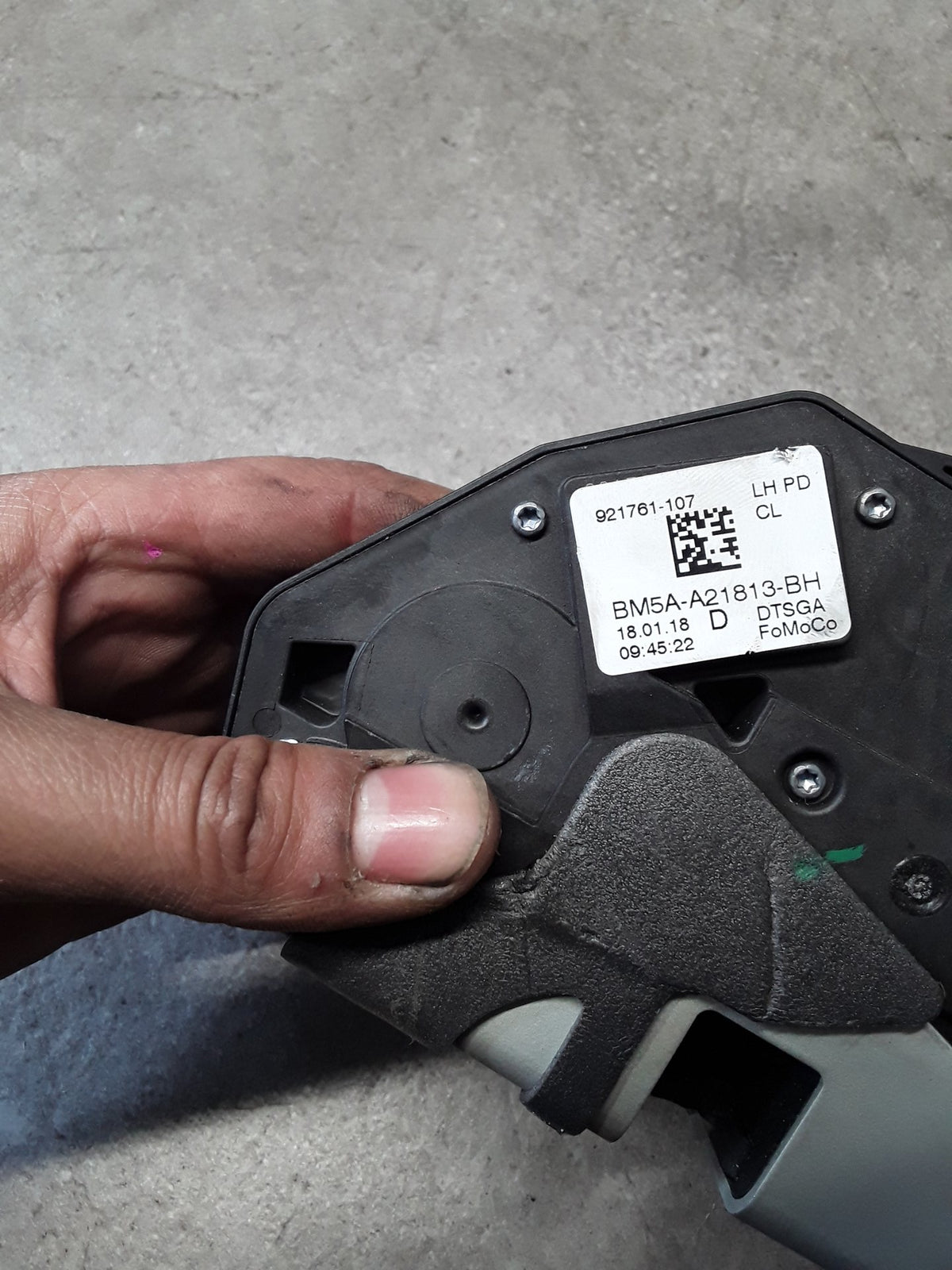 2016-2018 Ford Escape ZG- Left Front Door Lock Actuator- (TAG12388)