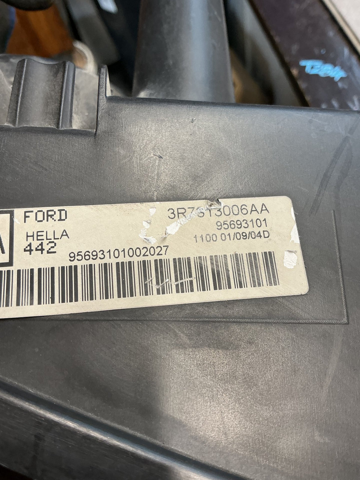 2009 Ford Territory- Left Headlight- (TAG16290) PN: 3R7S-13006-AA