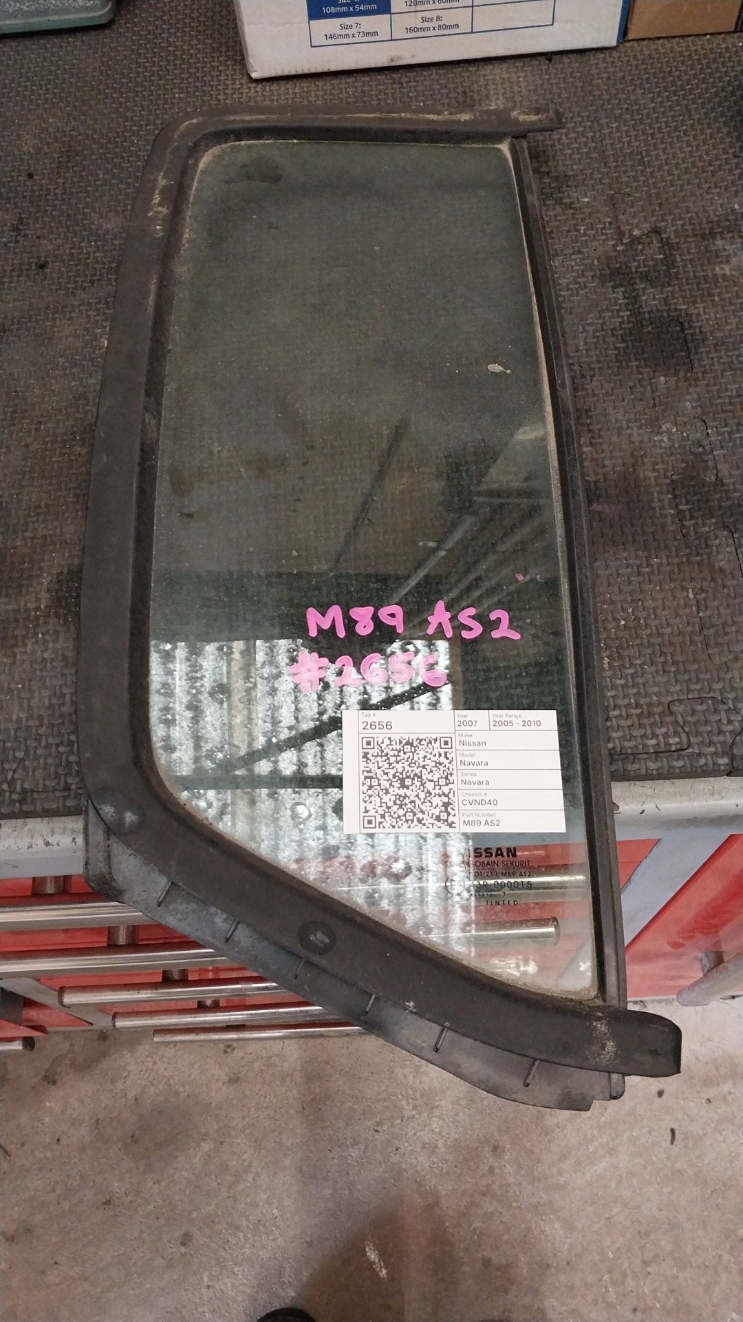 2005-2010 Nissan Navara D40 CVND40- Right Rear Quarter Door Glass- (TAG2656)