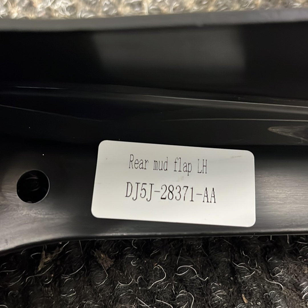 2012 Ford Kuga- Left Rear Mudflap- (TAG8889)