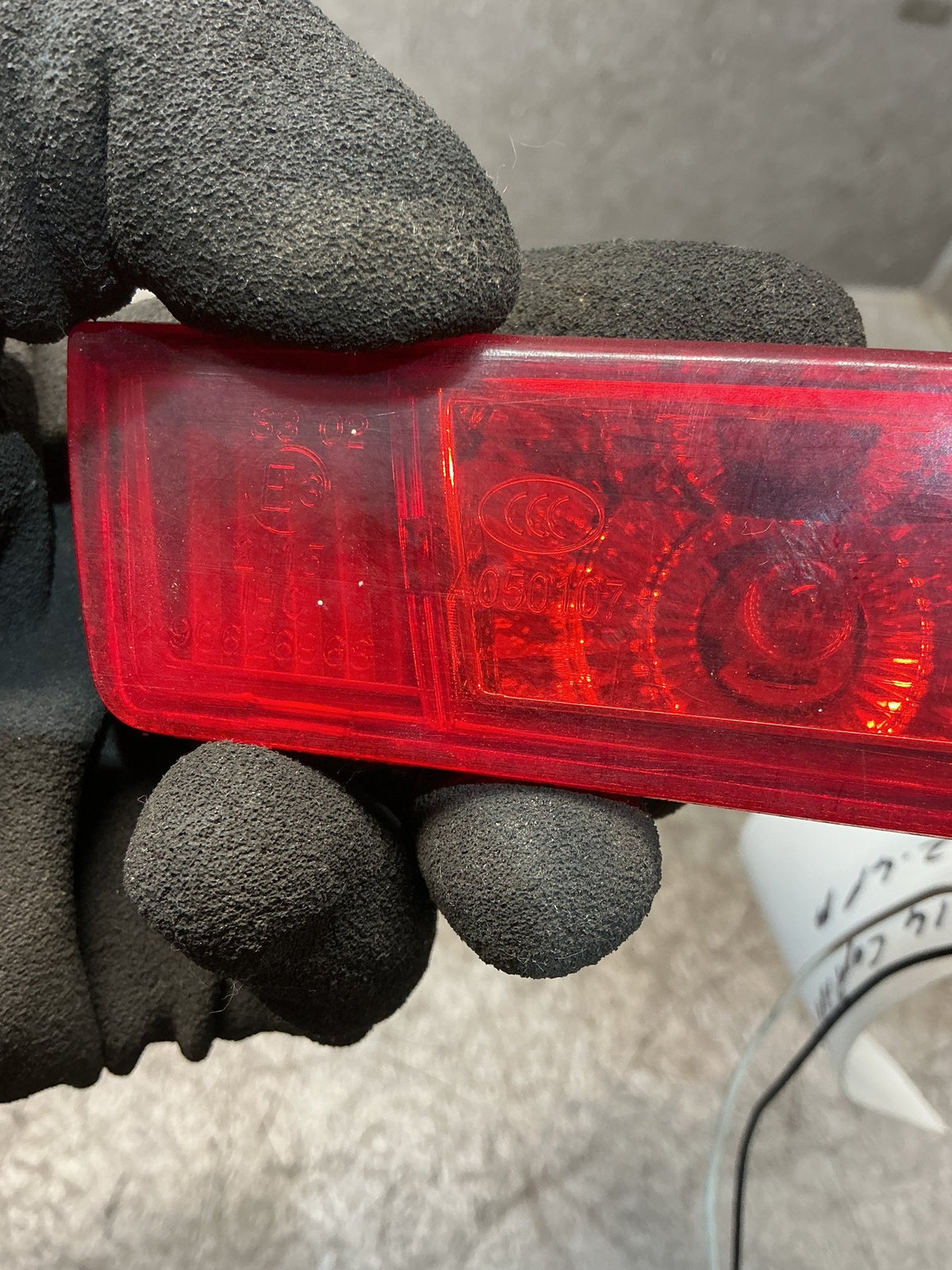 2014 Holden Captiva 7 - High Level Stoplight - (TAG18232)