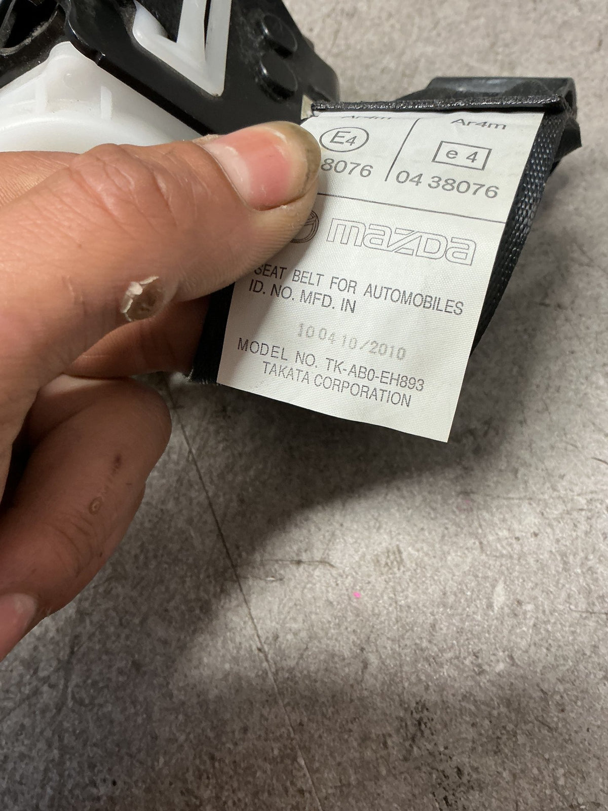 2010 Mazda Axela BL 7W098- Right Rear Seat belt- (TAG13601) PN: TK-AB0-EH893