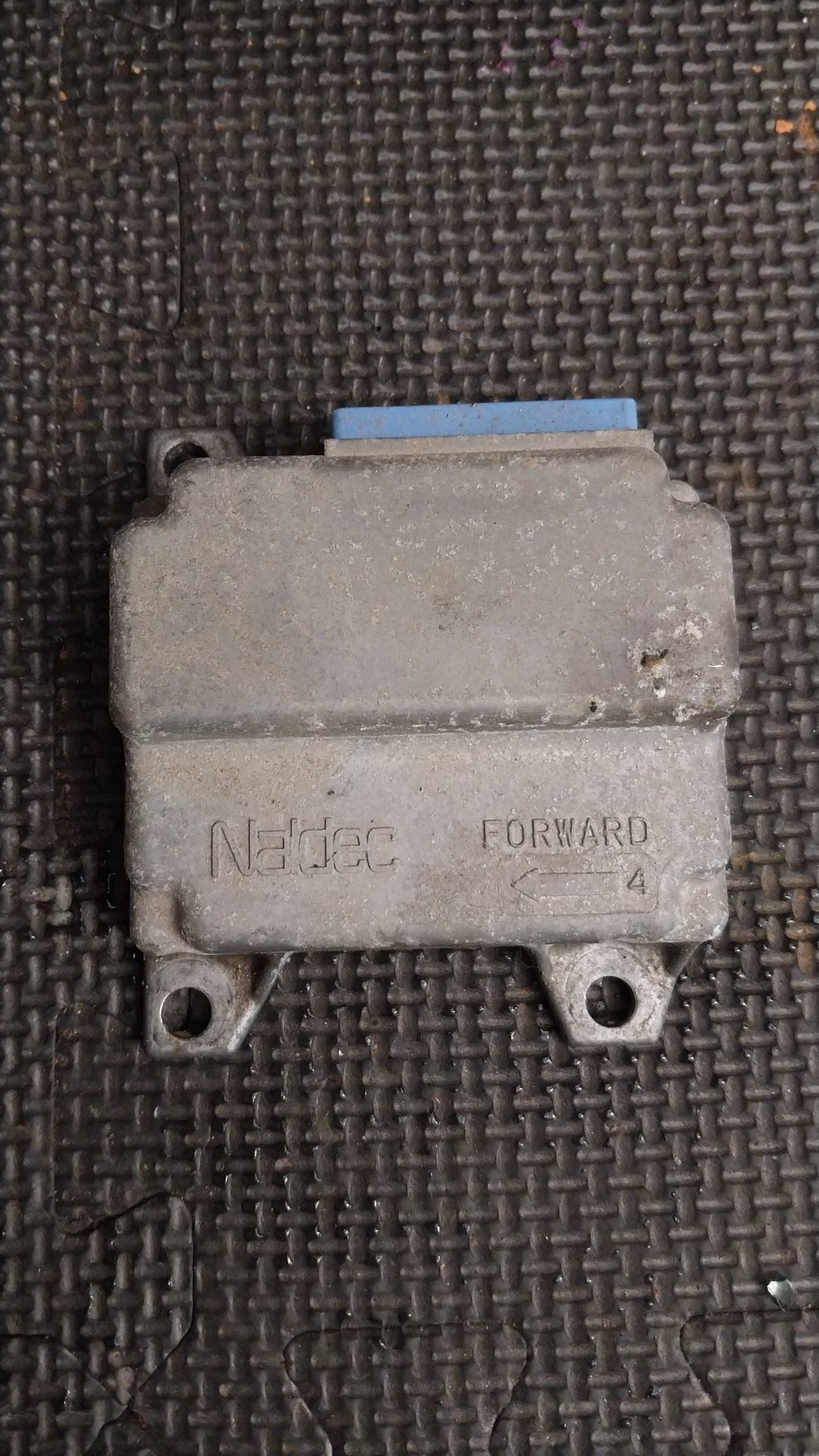 2004-2006 Ford Courier PH- Airbag Module- (TAG2209)